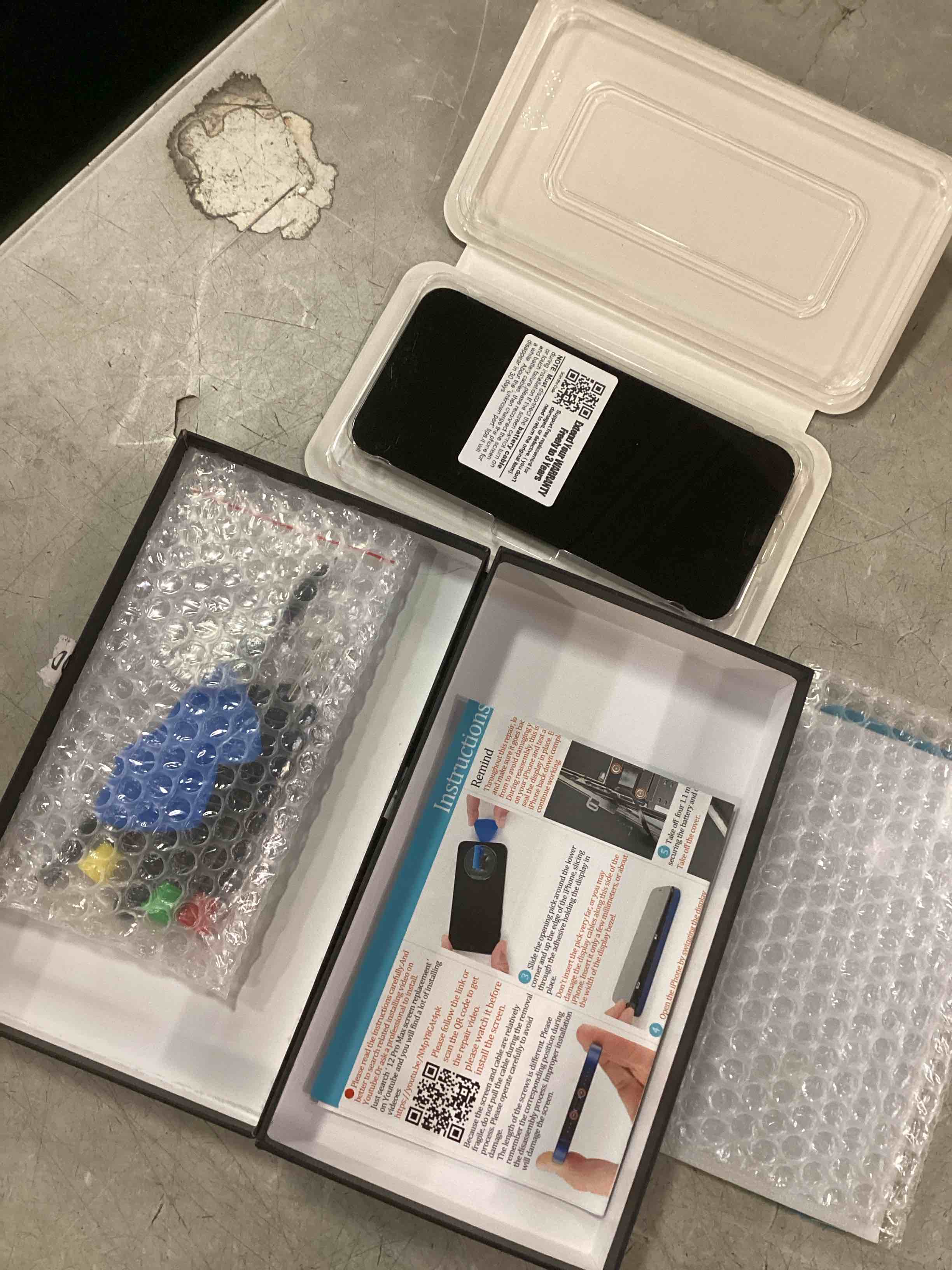 https://s3.amazonaws.com/lotting-images-prod/bidfta/PPE1943431_1744228372669.jpeg