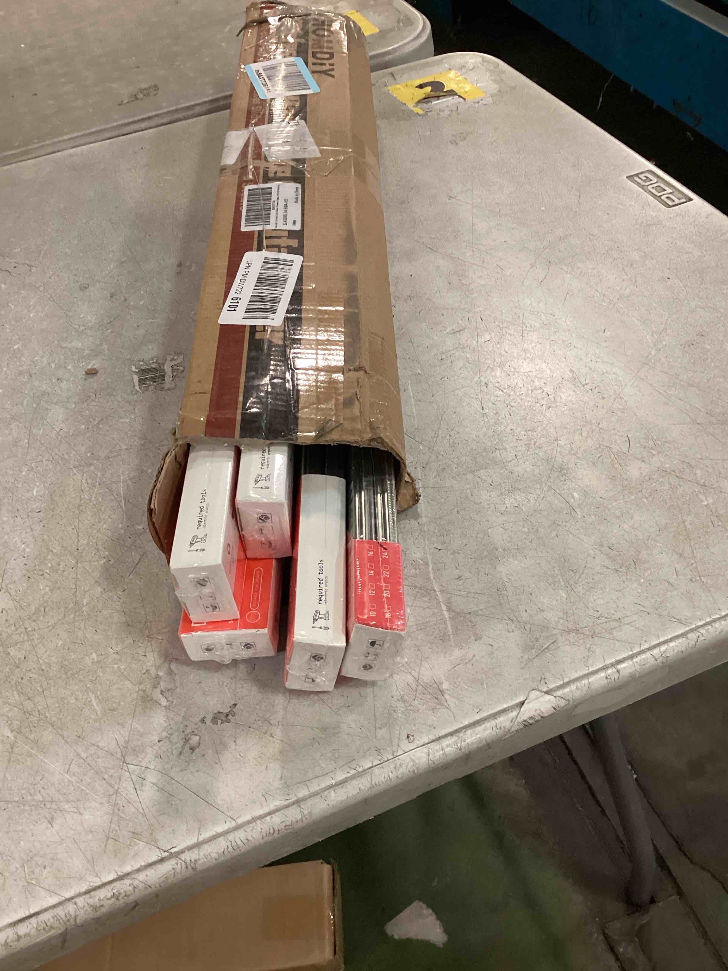 https://s3.amazonaws.com/lotting-images-prod/bidfta/PPE1943660_1746447635167.jpeg