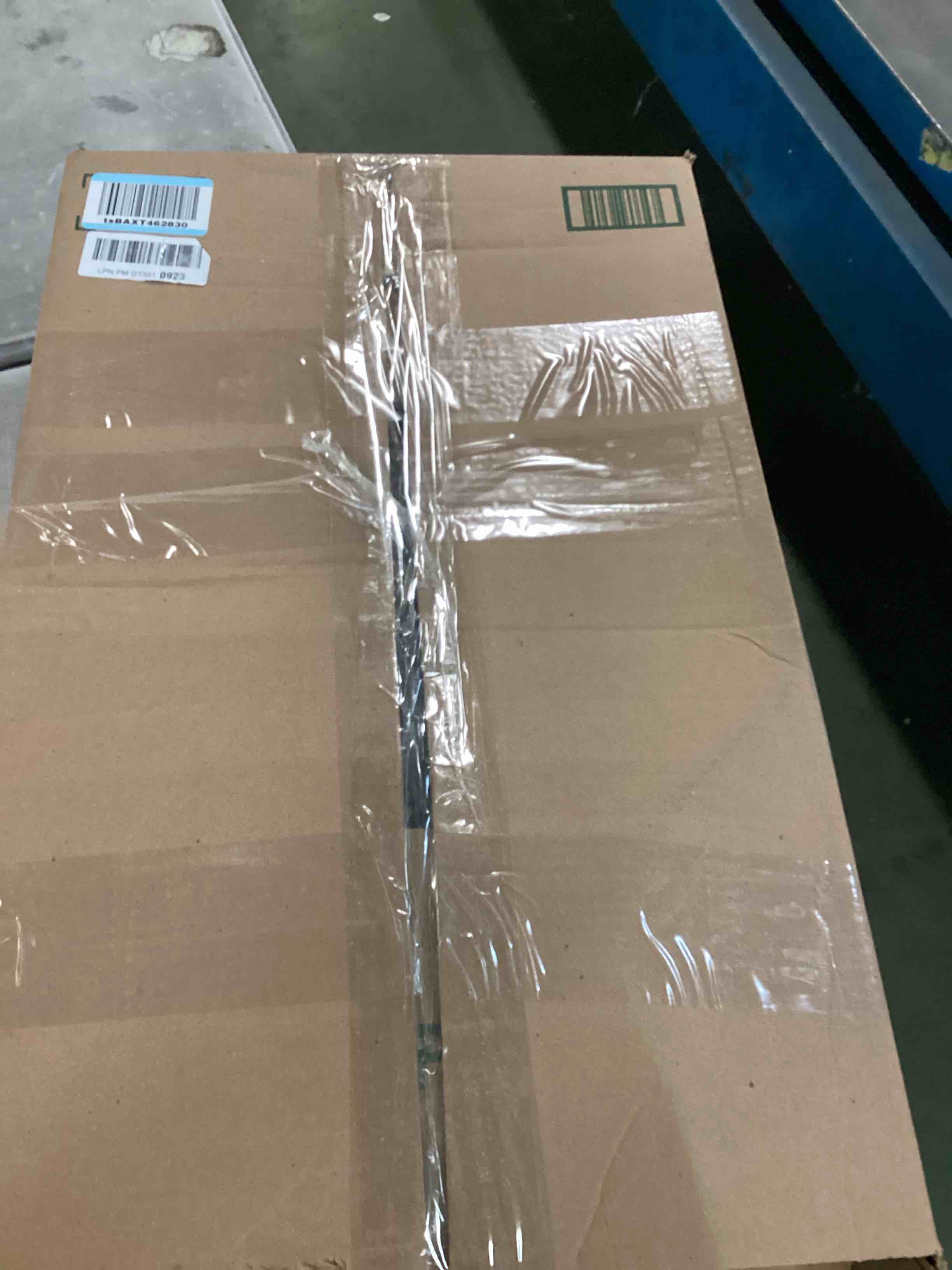 https://s3.amazonaws.com/lotting-images-prod/bidfta/PPE1943721_1746455734845.jpeg