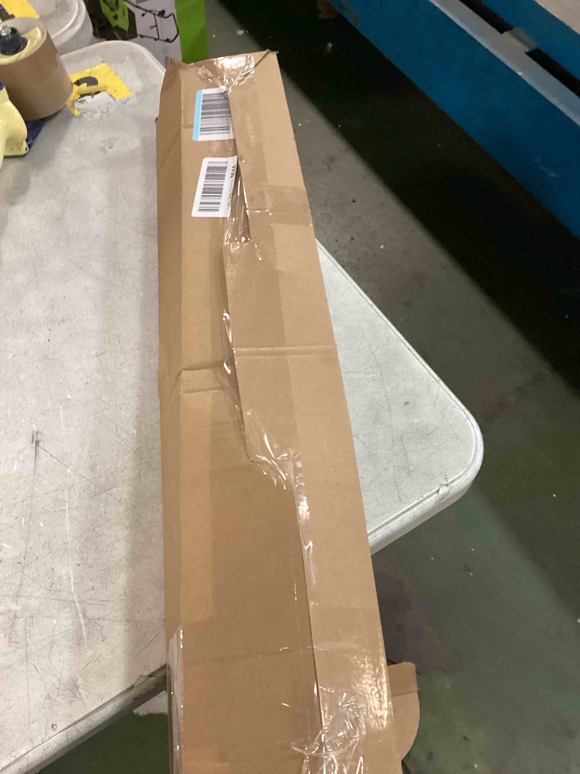 https://s3.amazonaws.com/lotting-images-prod/bidfta/PPE1943854_1746470163271.jpeg