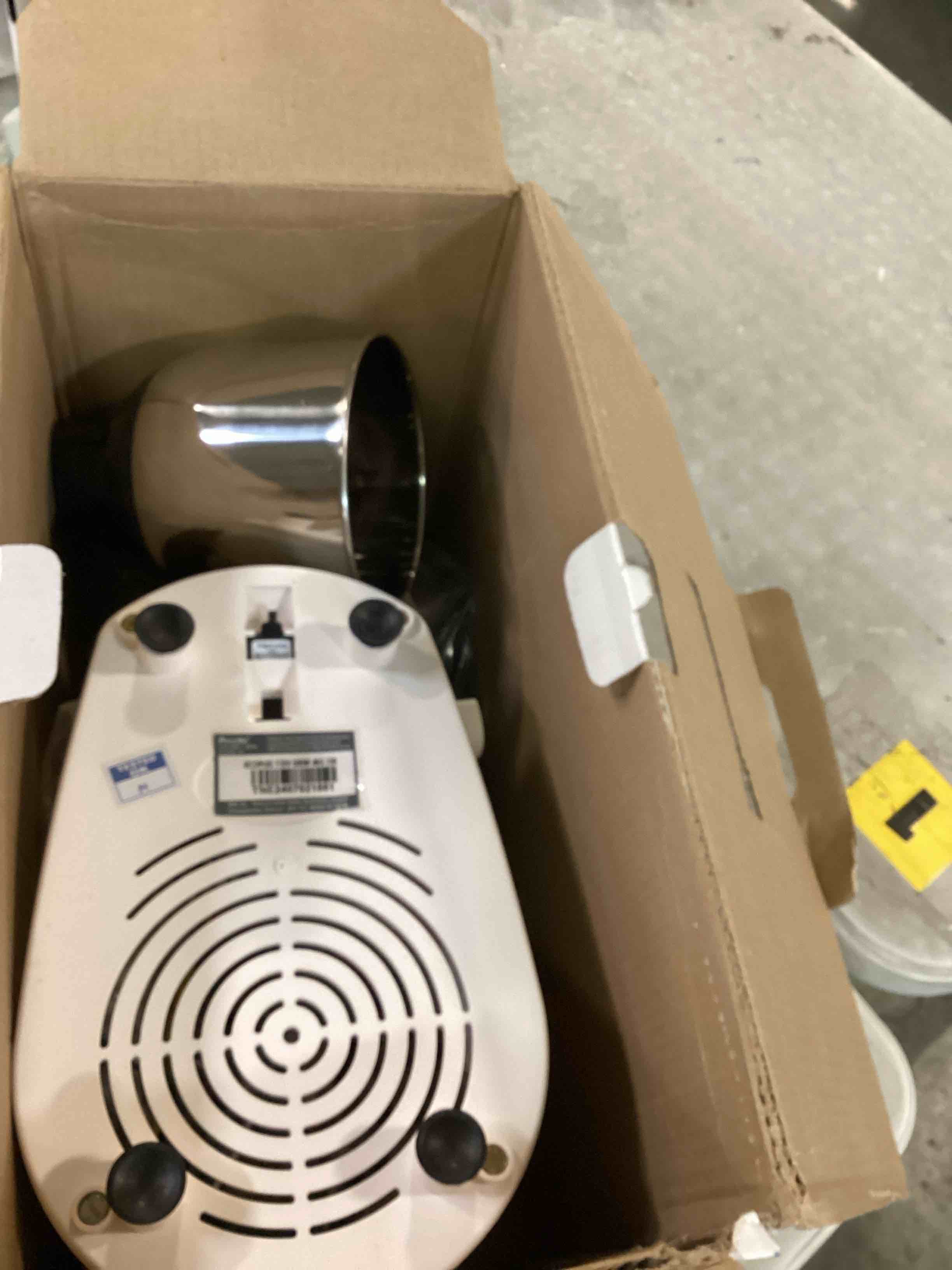 https://s3.amazonaws.com/lotting-images-prod/bidfta/PPE1943885_1746475383544.jpeg