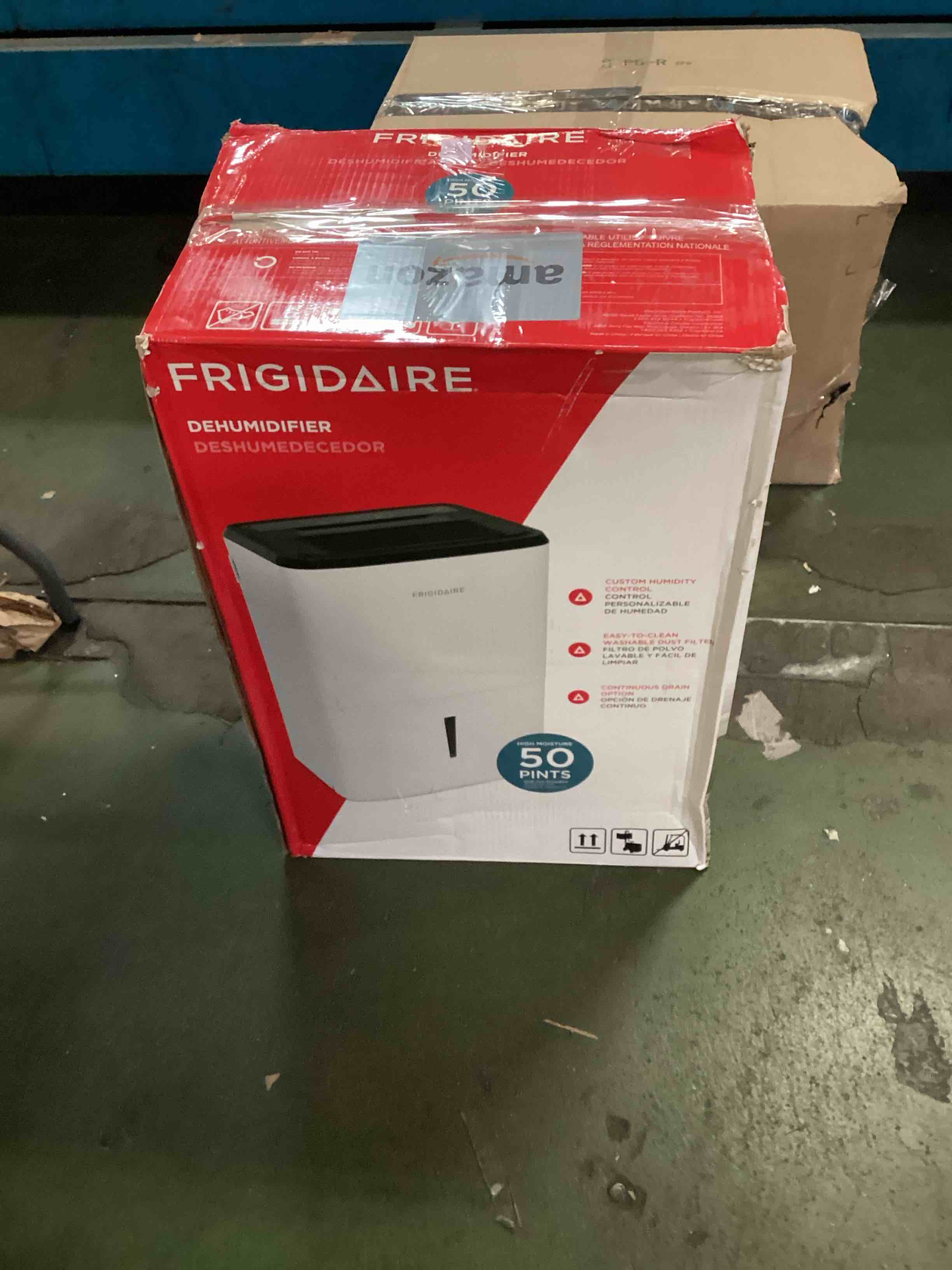 https://s3.amazonaws.com/lotting-images-prod/bidfta/PPE1943890_1746476041551.jpeg