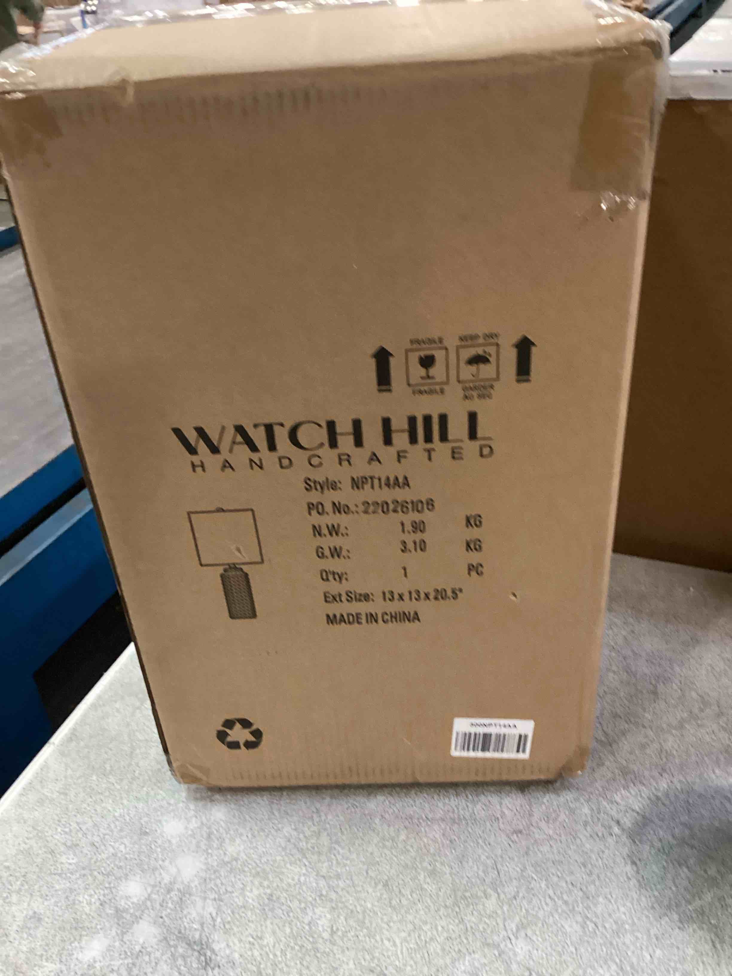 https://s3.amazonaws.com/lotting-images-prod/bidfta/PPE1943920_1746534697265.jpeg