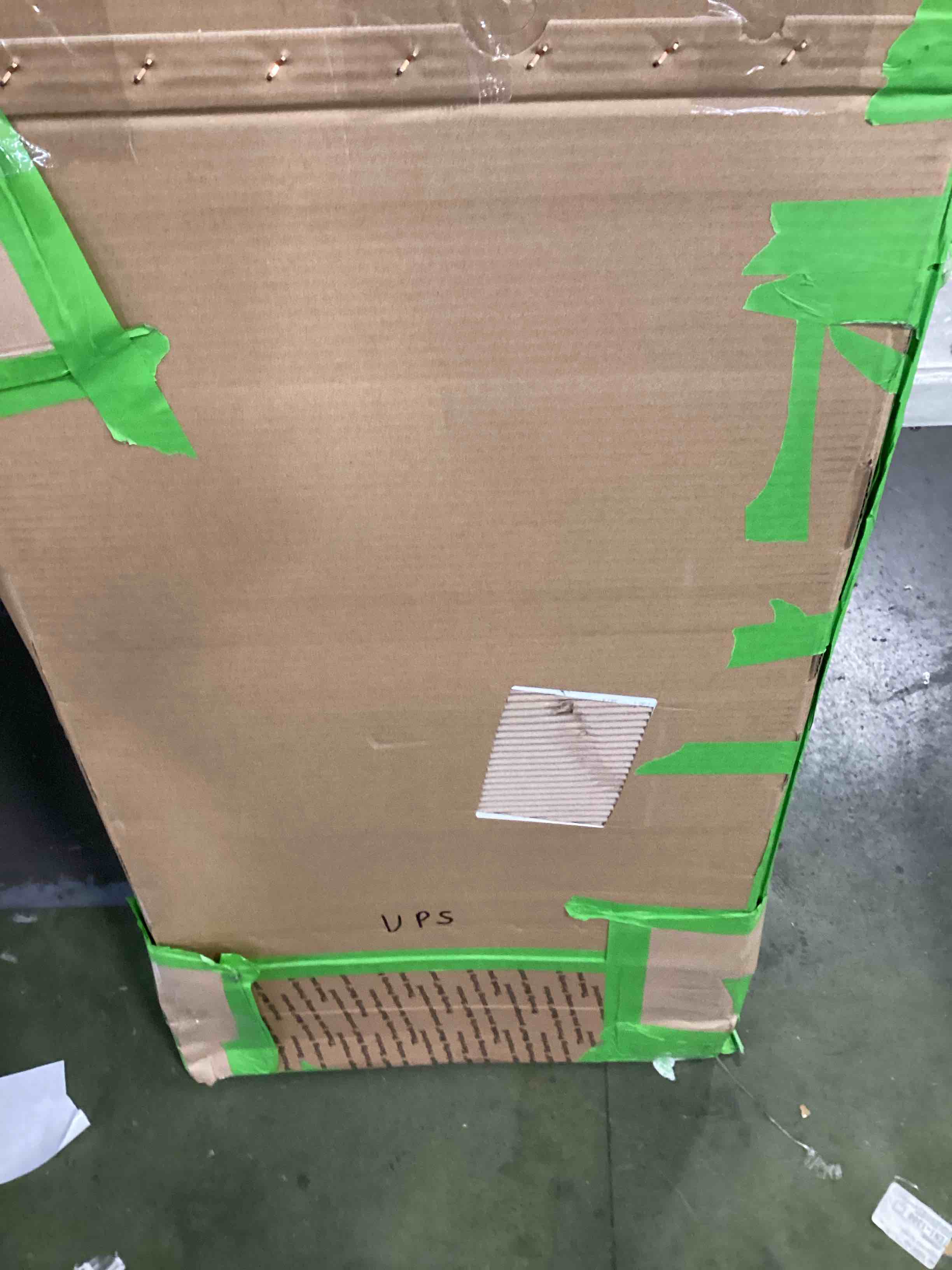 https://s3.amazonaws.com/lotting-images-prod/bidfta/PPE1944198_1746622135849.jpeg