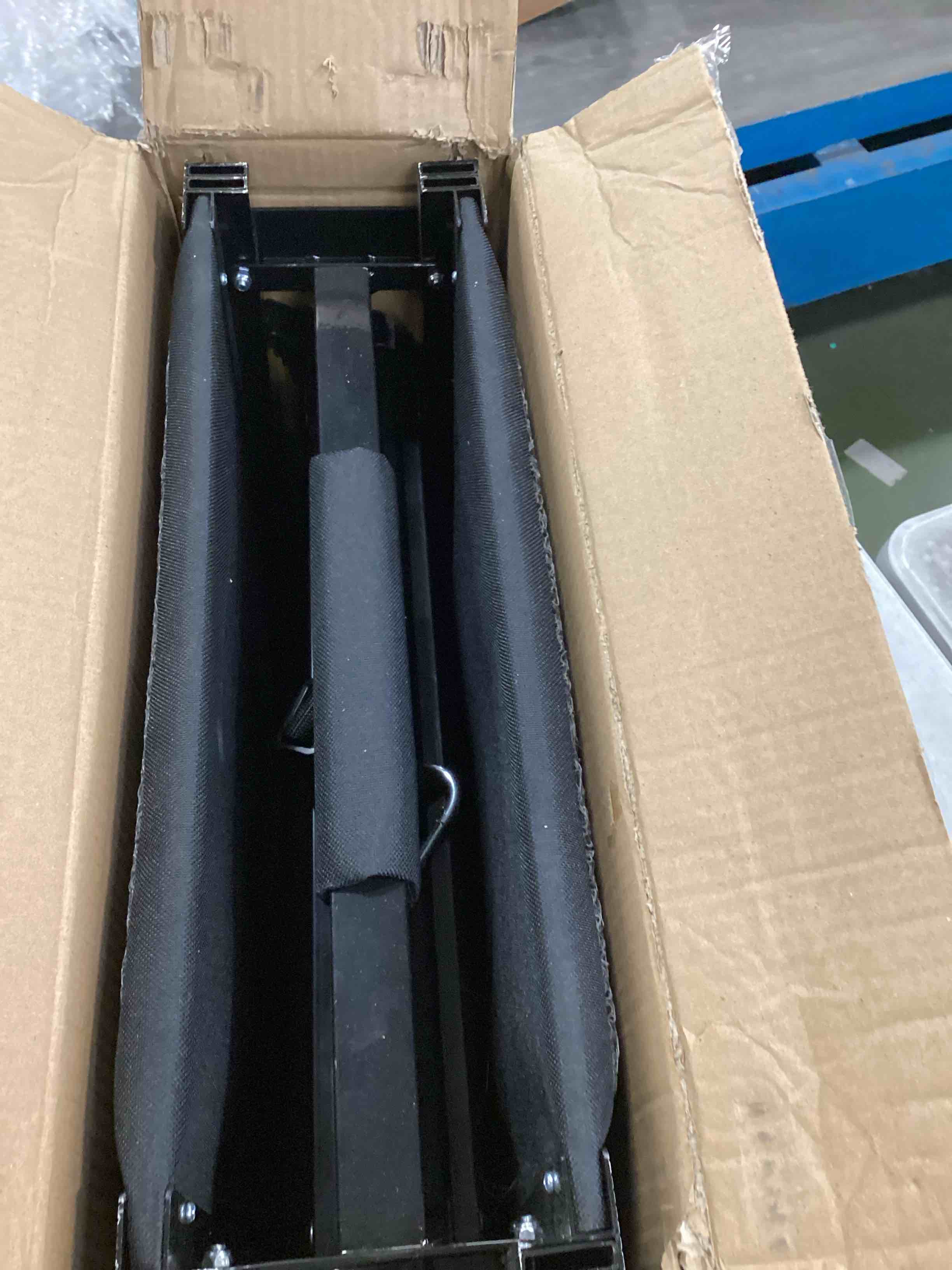 https://s3.amazonaws.com/lotting-images-prod/bidfta/PPE1944425_1746706881428.jpeg