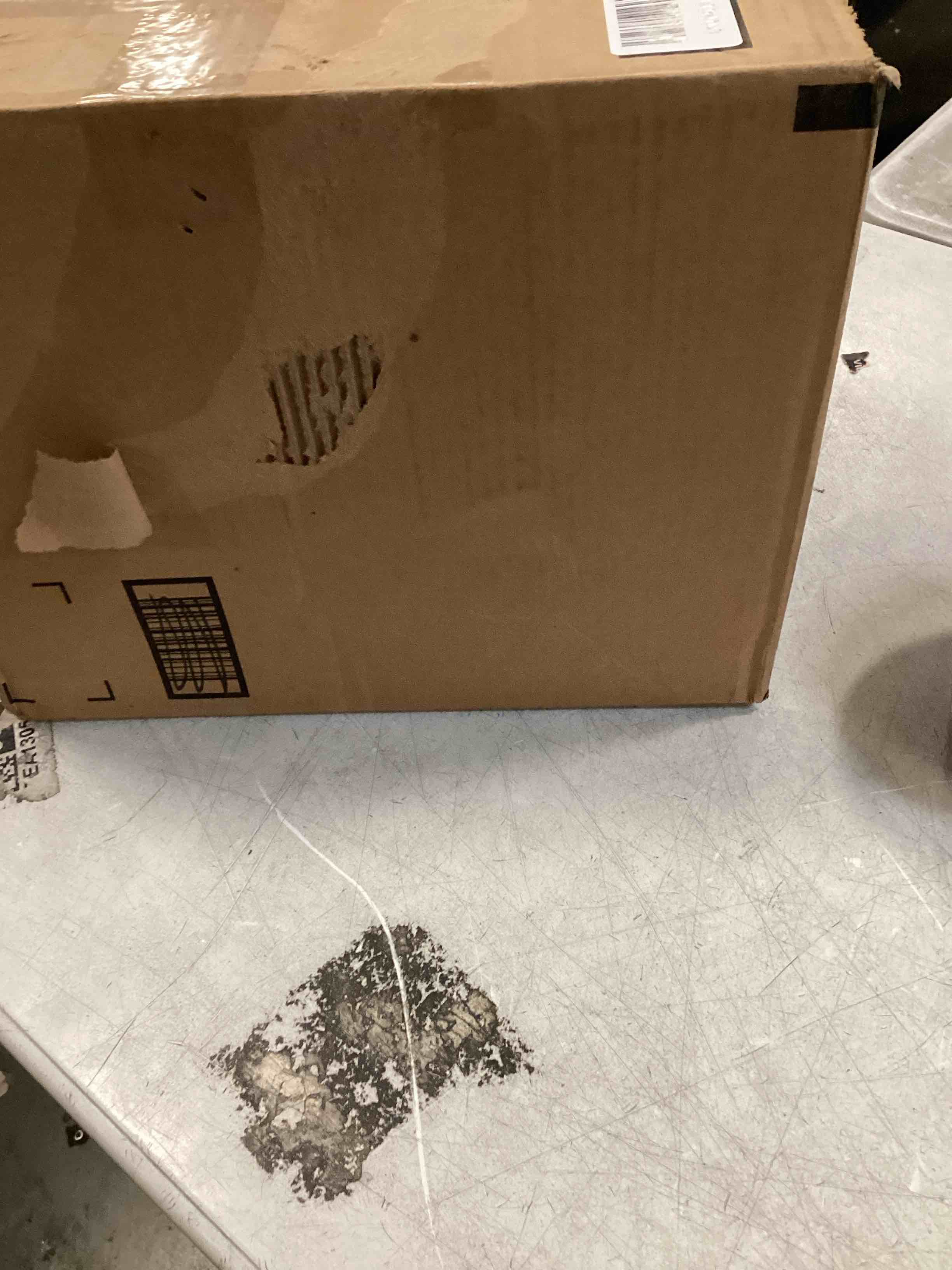 https://s3.amazonaws.com/lotting-images-prod/bidfta/PPE1944474_1746712130046.jpeg