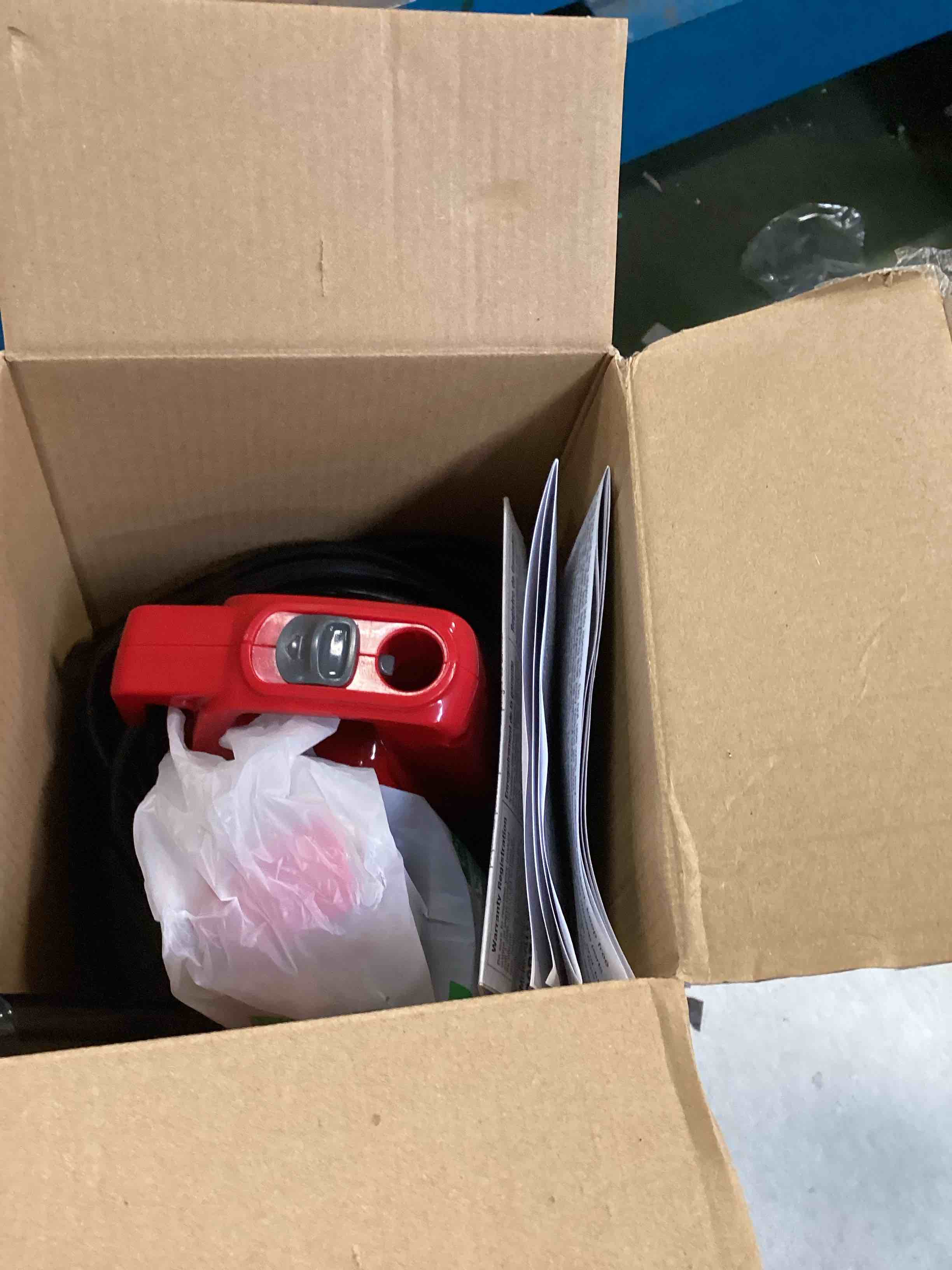 https://s3.amazonaws.com/lotting-images-prod/bidfta/PPE1944503_1746715809427.jpeg