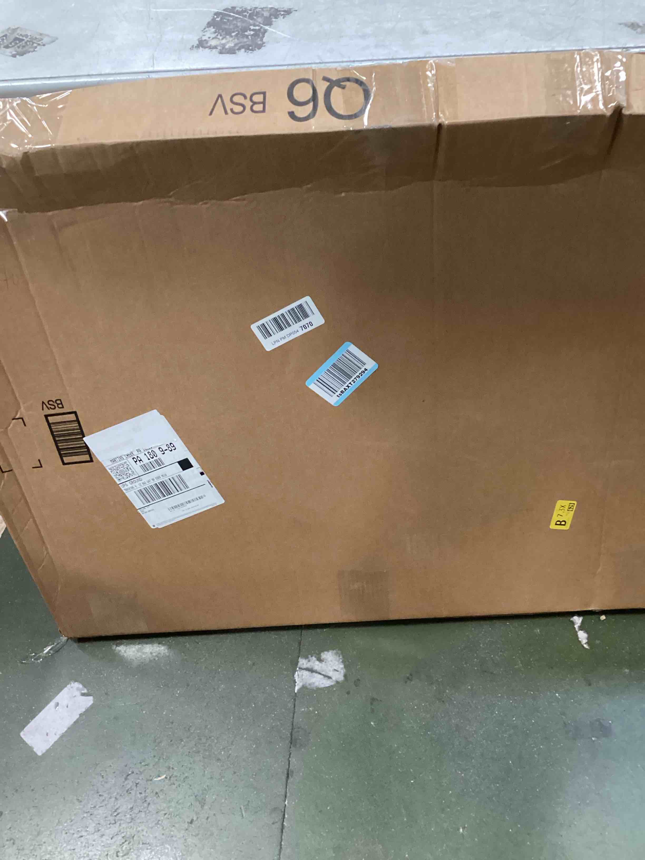 https://s3.amazonaws.com/lotting-images-prod/bidfta/PPE1944672_1746733563555.jpeg