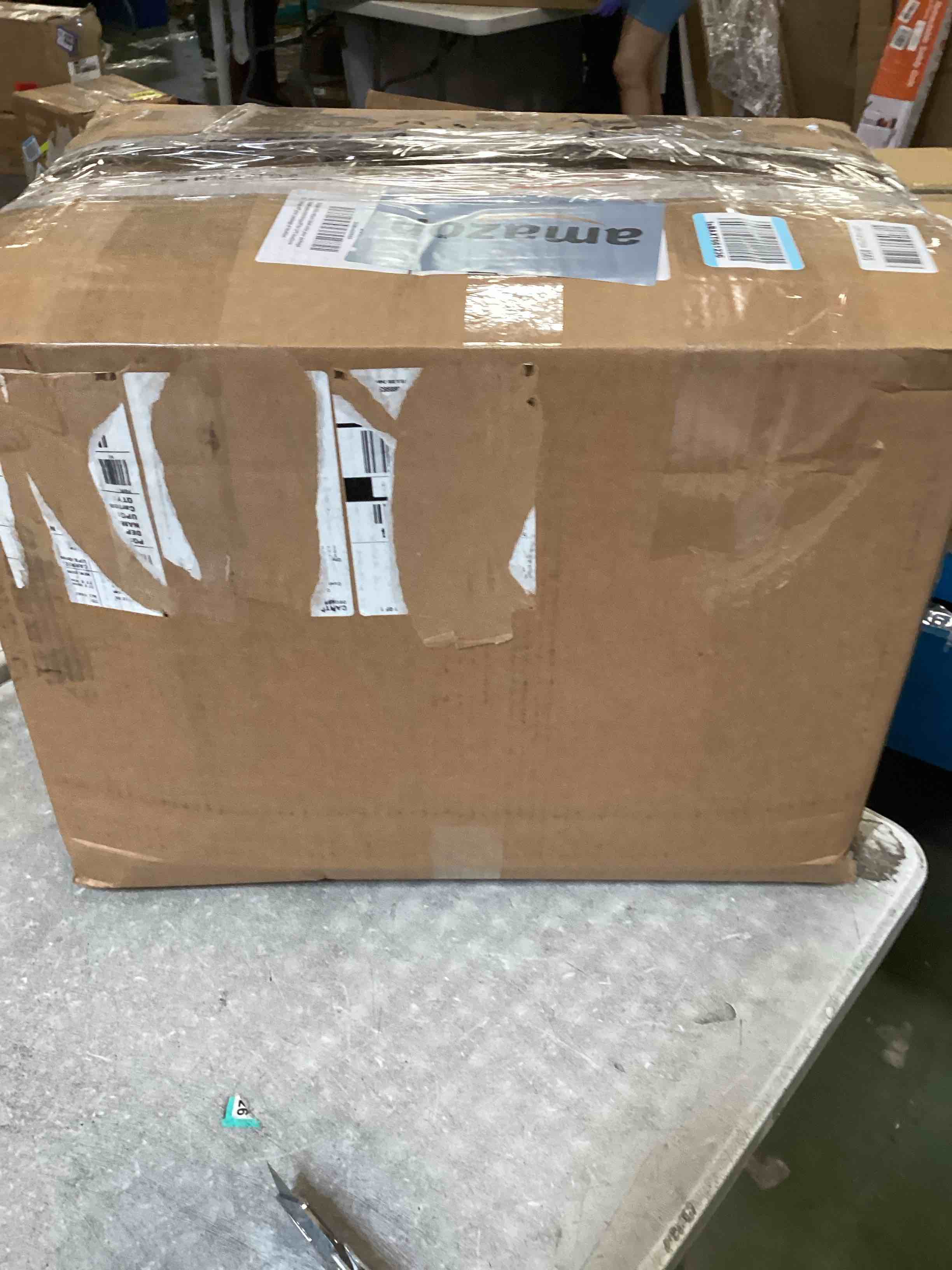 https://s3.amazonaws.com/lotting-images-prod/bidfta/PPE1944893_1746816857829.jpeg