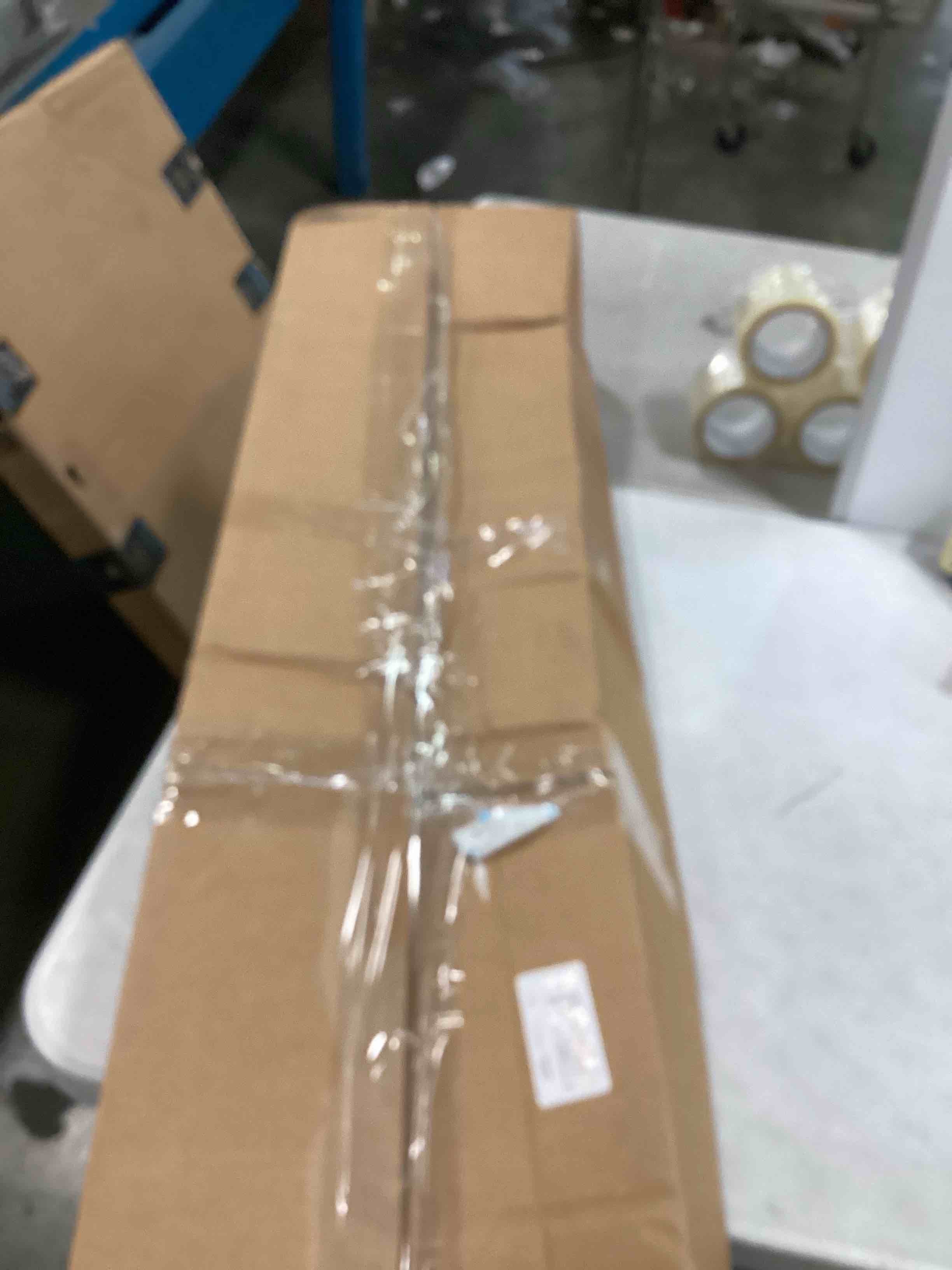 https://s3.amazonaws.com/lotting-images-prod/bidfta/PPE1944932_1747052504499.jpeg