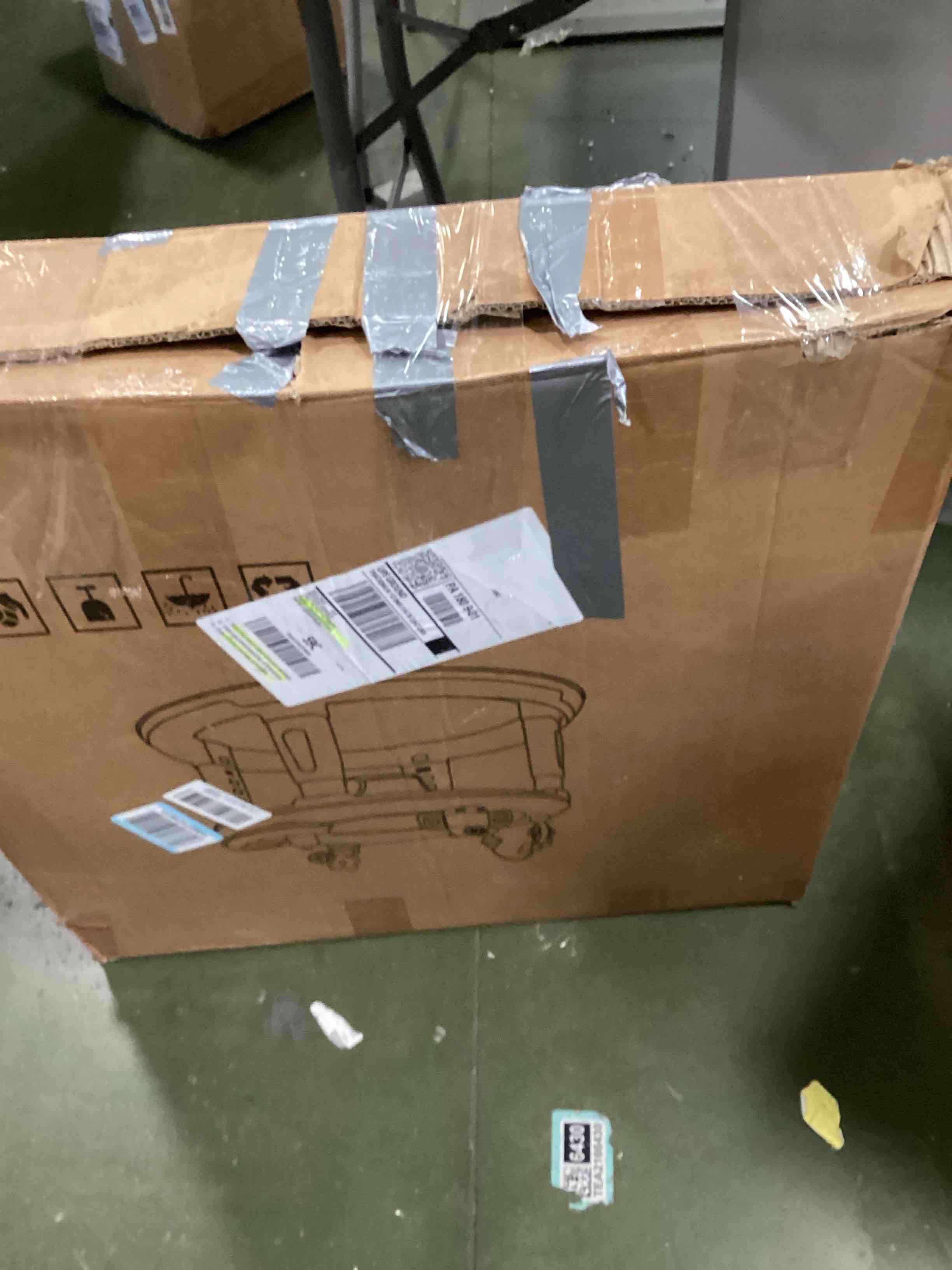 https://s3.amazonaws.com/lotting-images-prod/bidfta/PPE1944946_1747054868389.jpeg