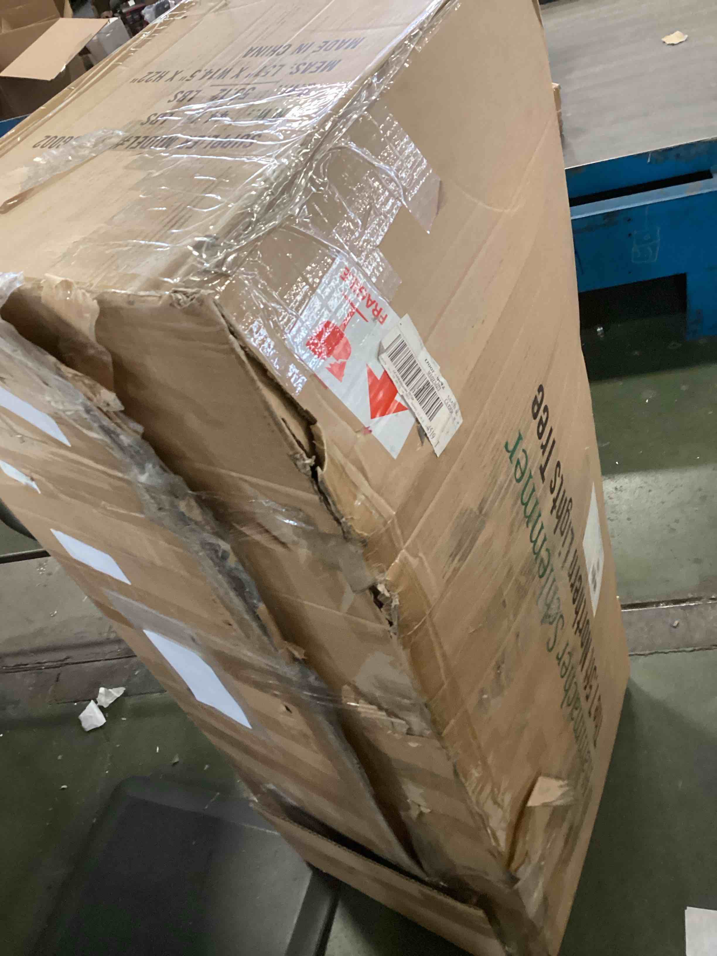 https://s3.amazonaws.com/lotting-images-prod/bidfta/PPE1945293_1743532778571.jpeg