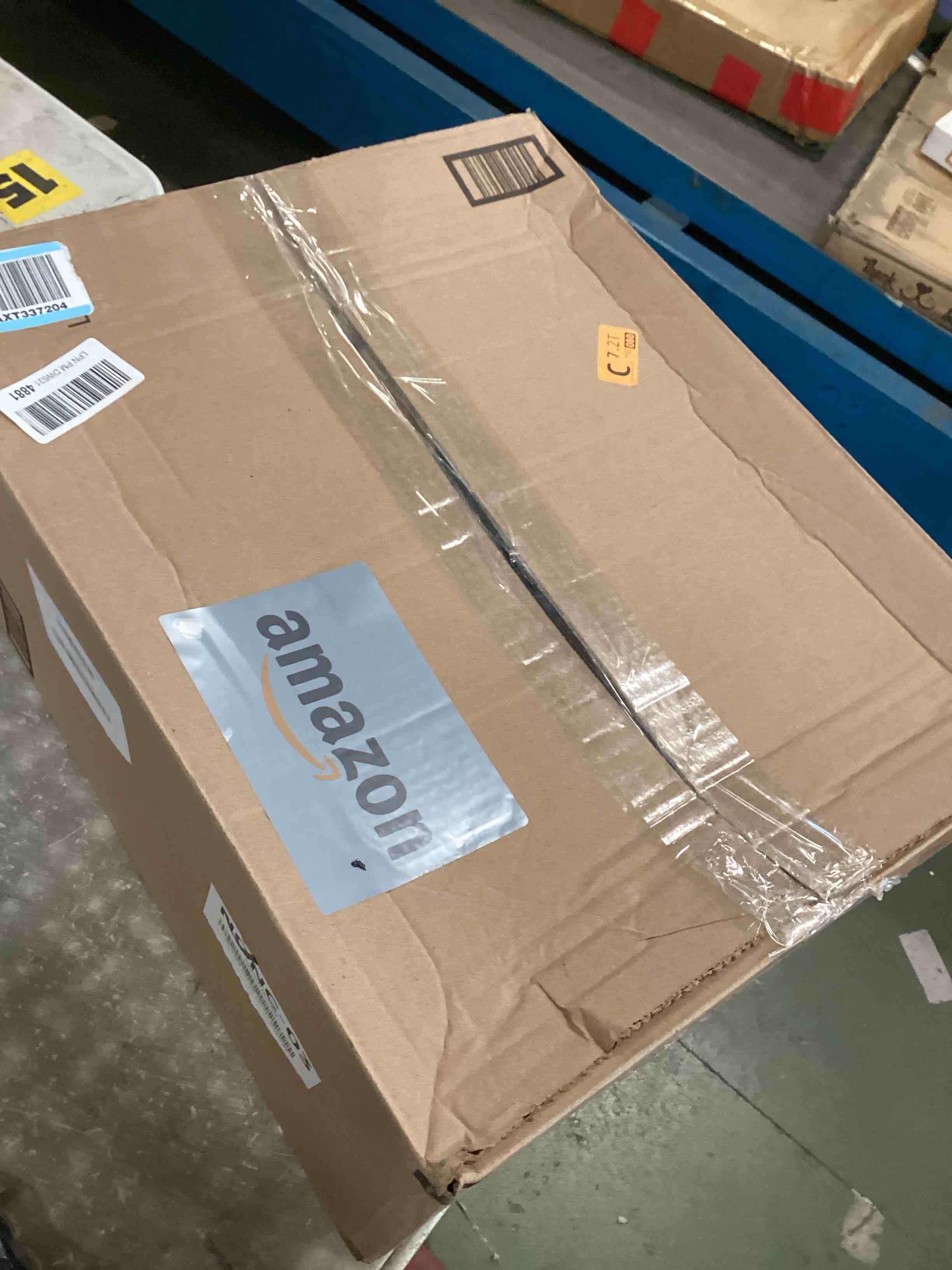 https://s3.amazonaws.com/lotting-images-prod/bidfta/PPE1946908_1744893932573.jpeg