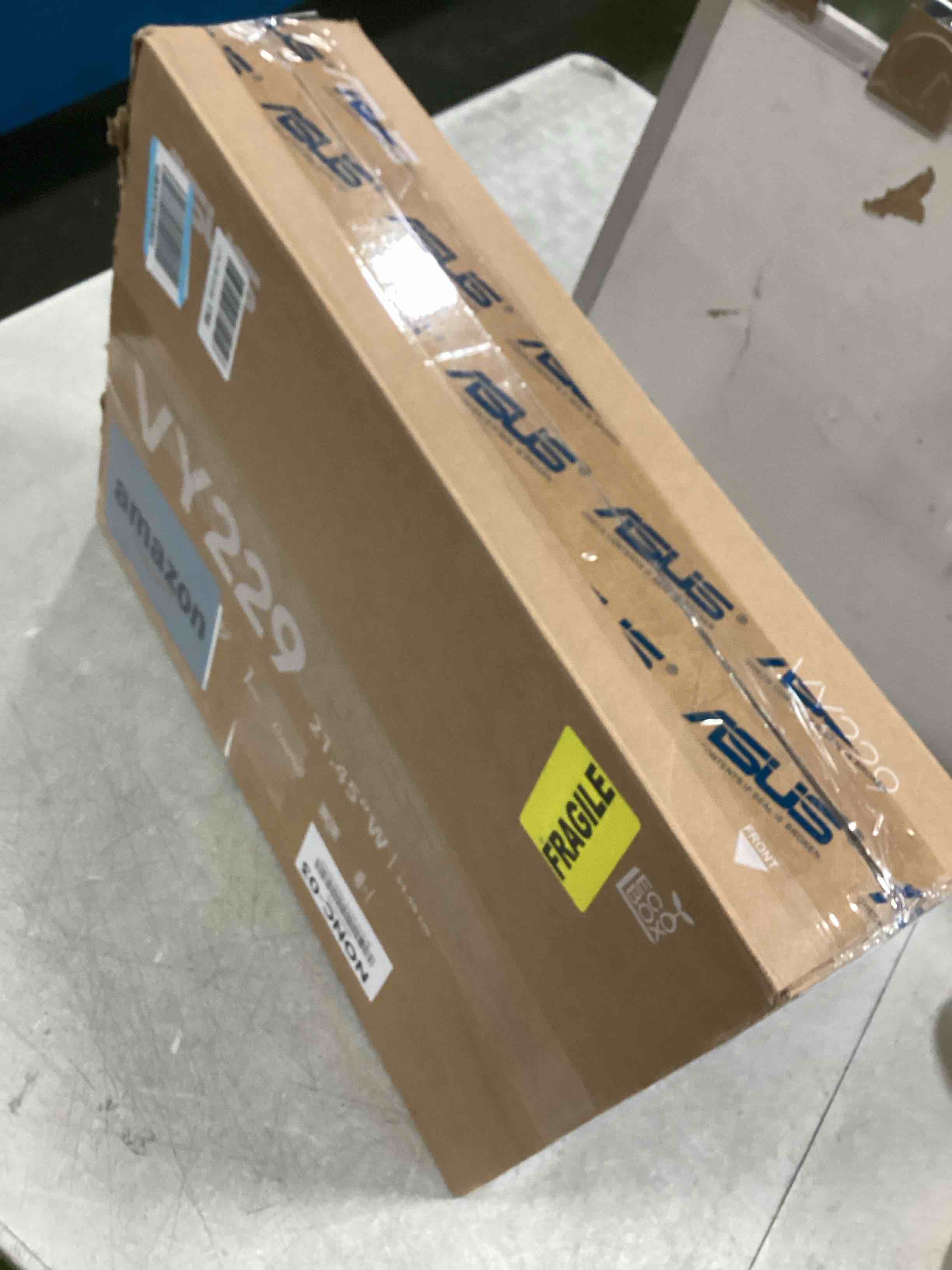 https://s3.amazonaws.com/lotting-images-prod/bidfta/PPE1947077_1744978638920.jpeg