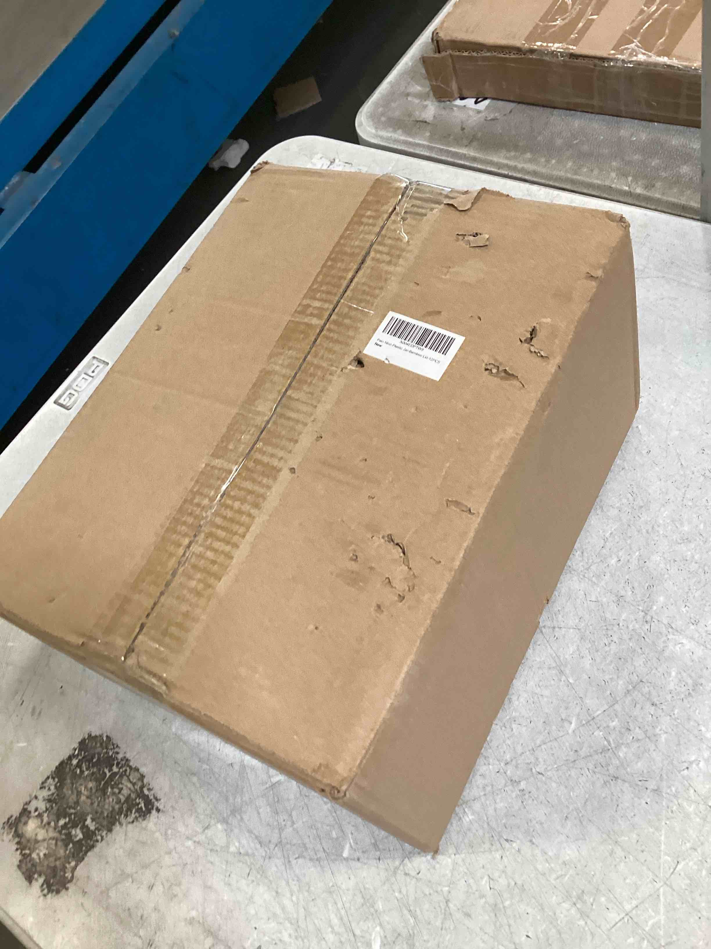 https://s3.amazonaws.com/lotting-images-prod/bidfta/PPE1947232_1744993264502.jpeg