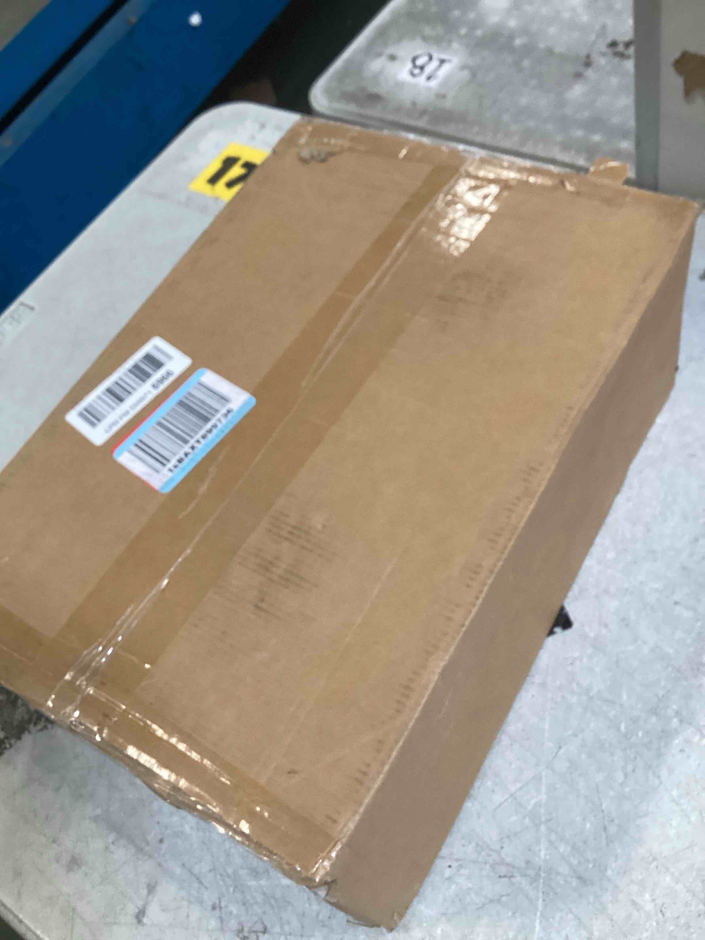 https://s3.amazonaws.com/lotting-images-prod/bidfta/PPE1947275_1744998702552.jpeg