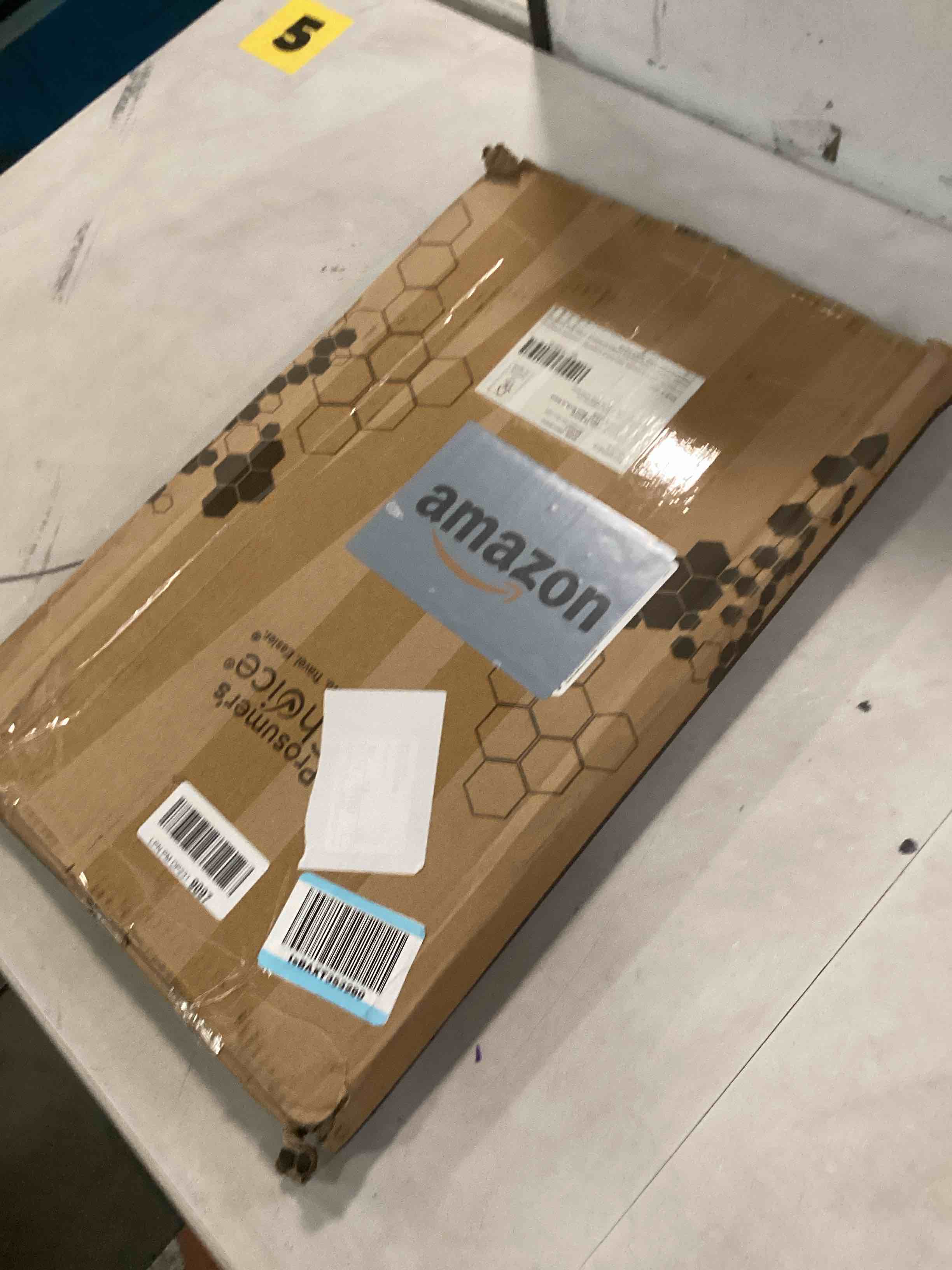 https://s3.amazonaws.com/lotting-images-prod/bidfta/PPE1947798_1745583175479.jpeg