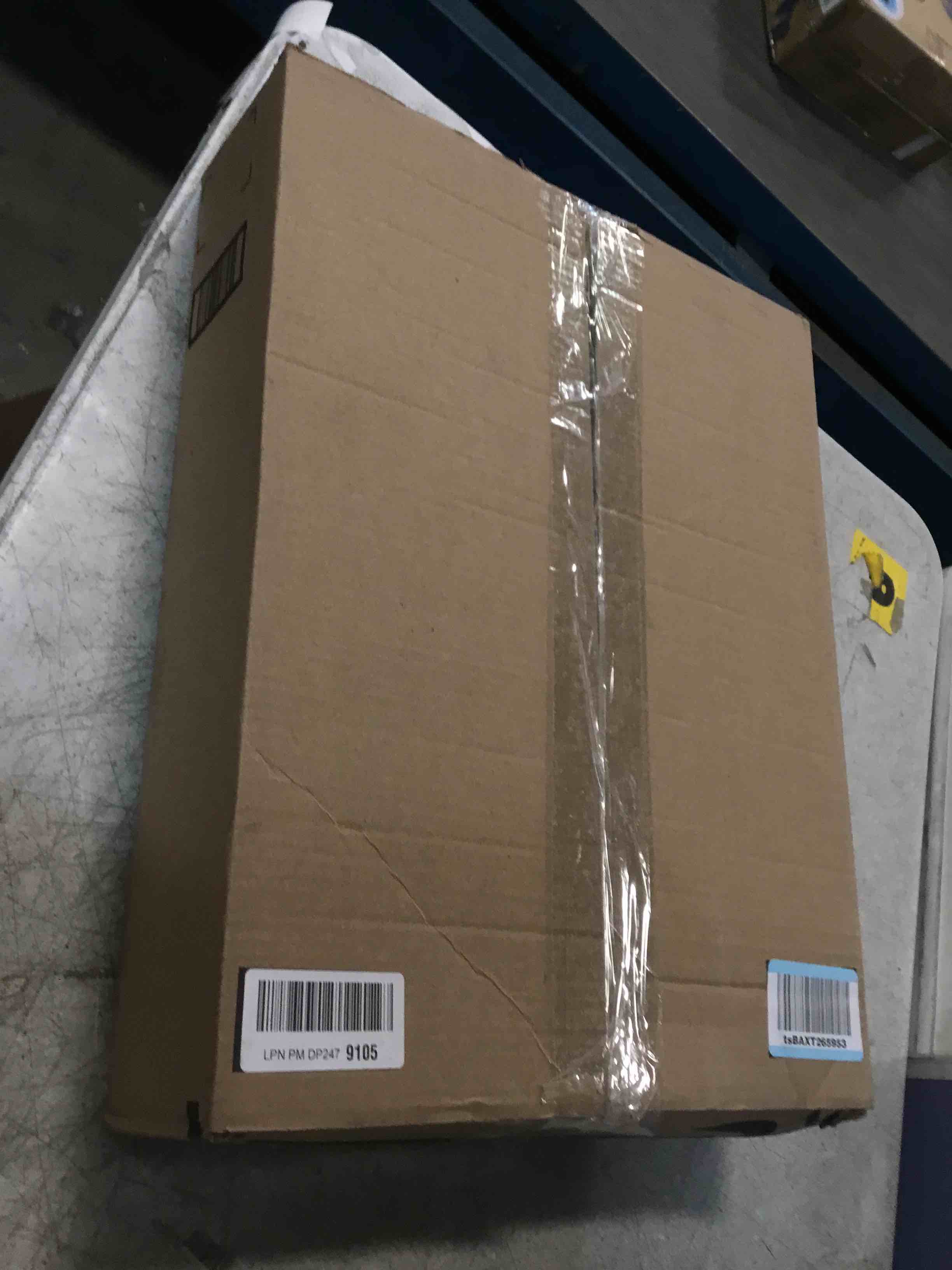 https://s3.amazonaws.com/lotting-images-prod/bidfta/PPE1948361_1743004232128.jpeg