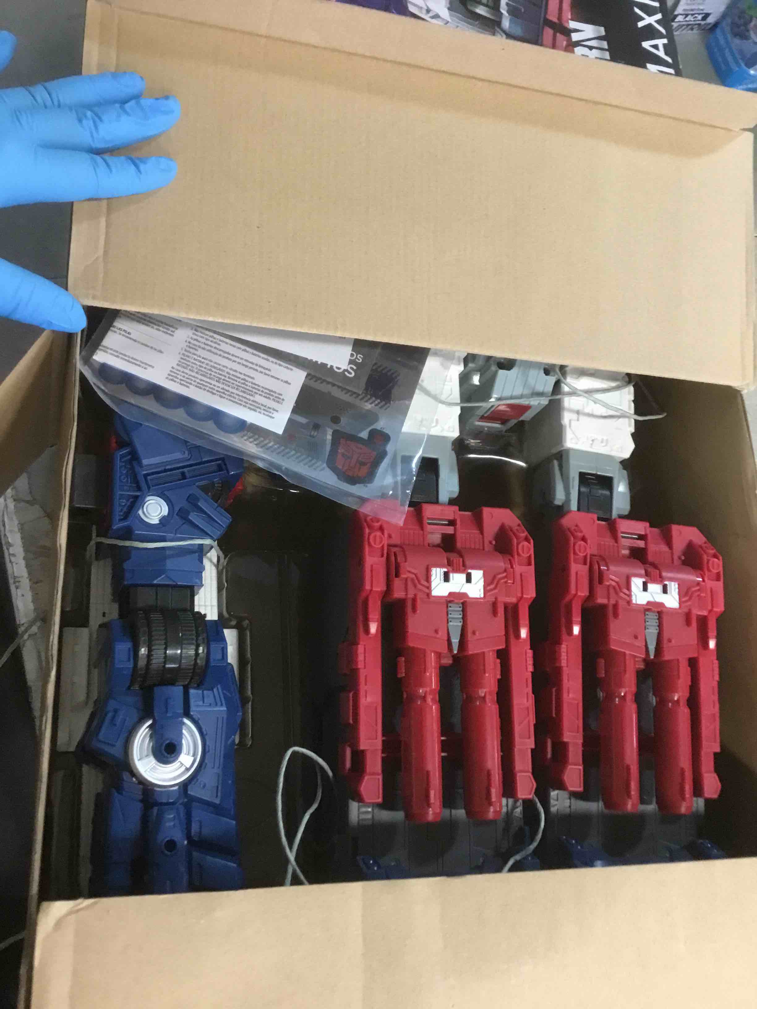 https://s3.amazonaws.com/lotting-images-prod/bidfta/PPE1948635_1743092133586.jpeg