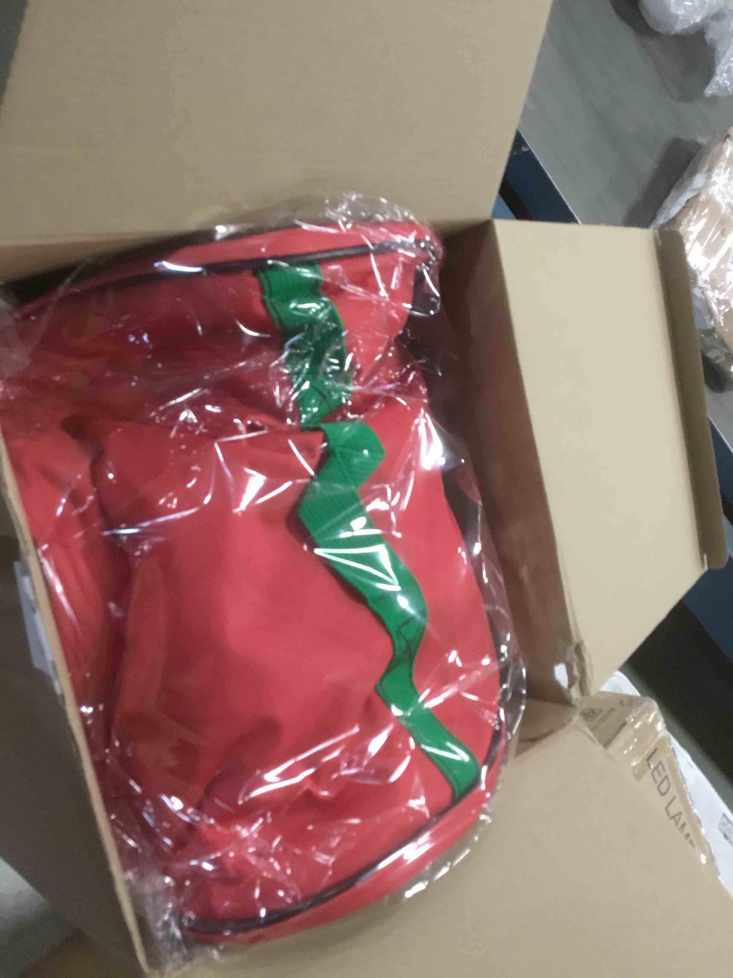 https://s3.amazonaws.com/lotting-images-prod/bidfta/PPE1948761_1743164997400.jpeg