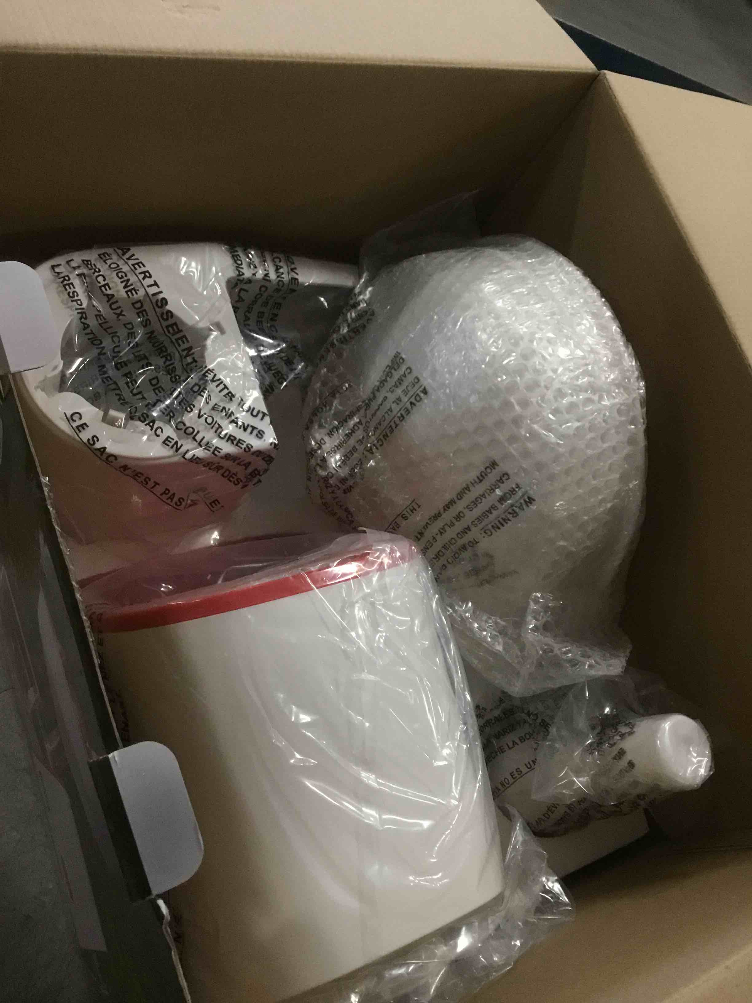 https://s3.amazonaws.com/lotting-images-prod/bidfta/PPE1948843_1743172792287.jpeg