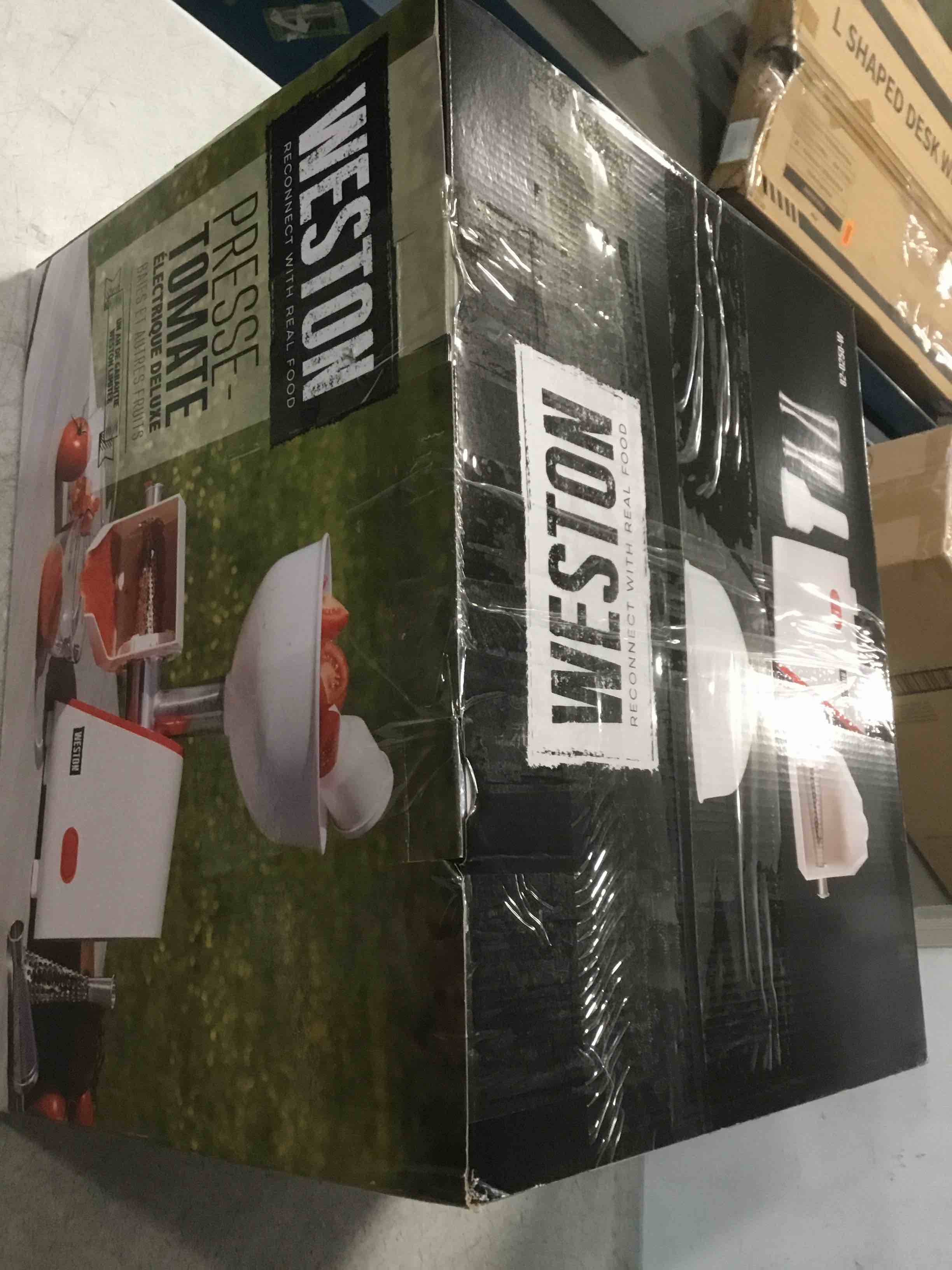 https://s3.amazonaws.com/lotting-images-prod/bidfta/PPE1948843_1743172822971.jpeg