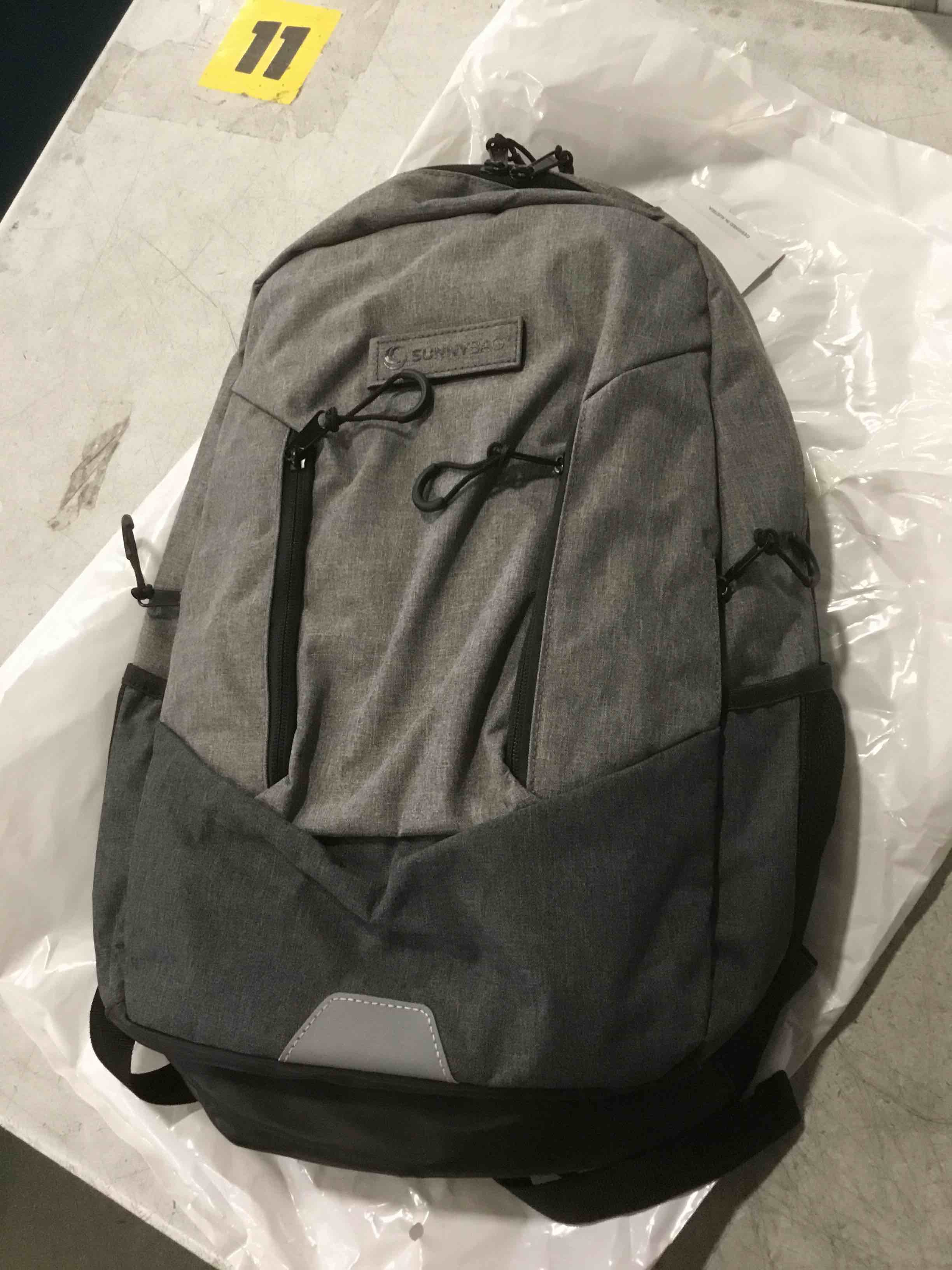 https://s3.amazonaws.com/lotting-images-prod/bidfta/PPE1948850_1743173898180.jpeg
