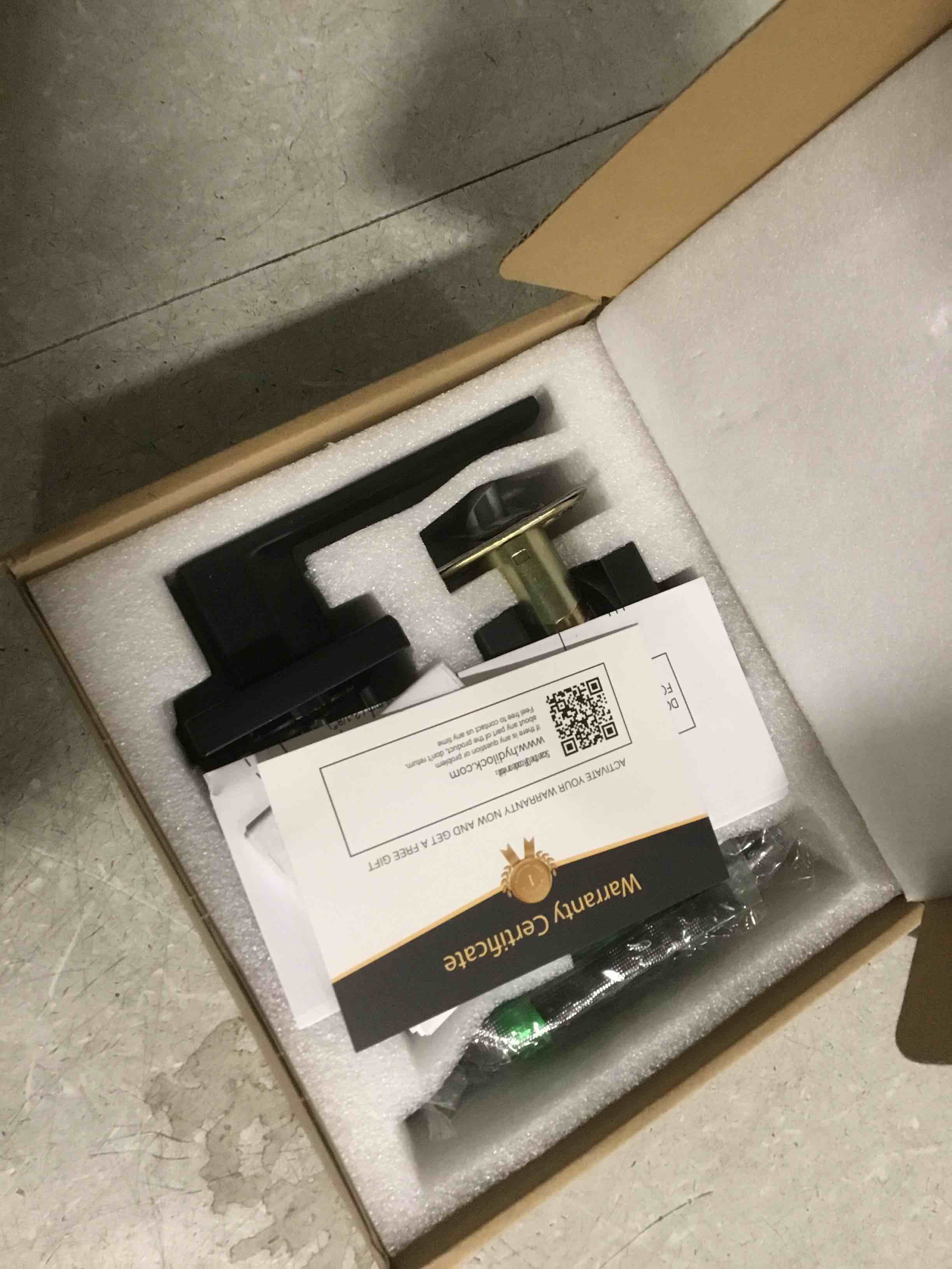 https://s3.amazonaws.com/lotting-images-prod/bidfta/PPE1948985_1743424599746.jpeg