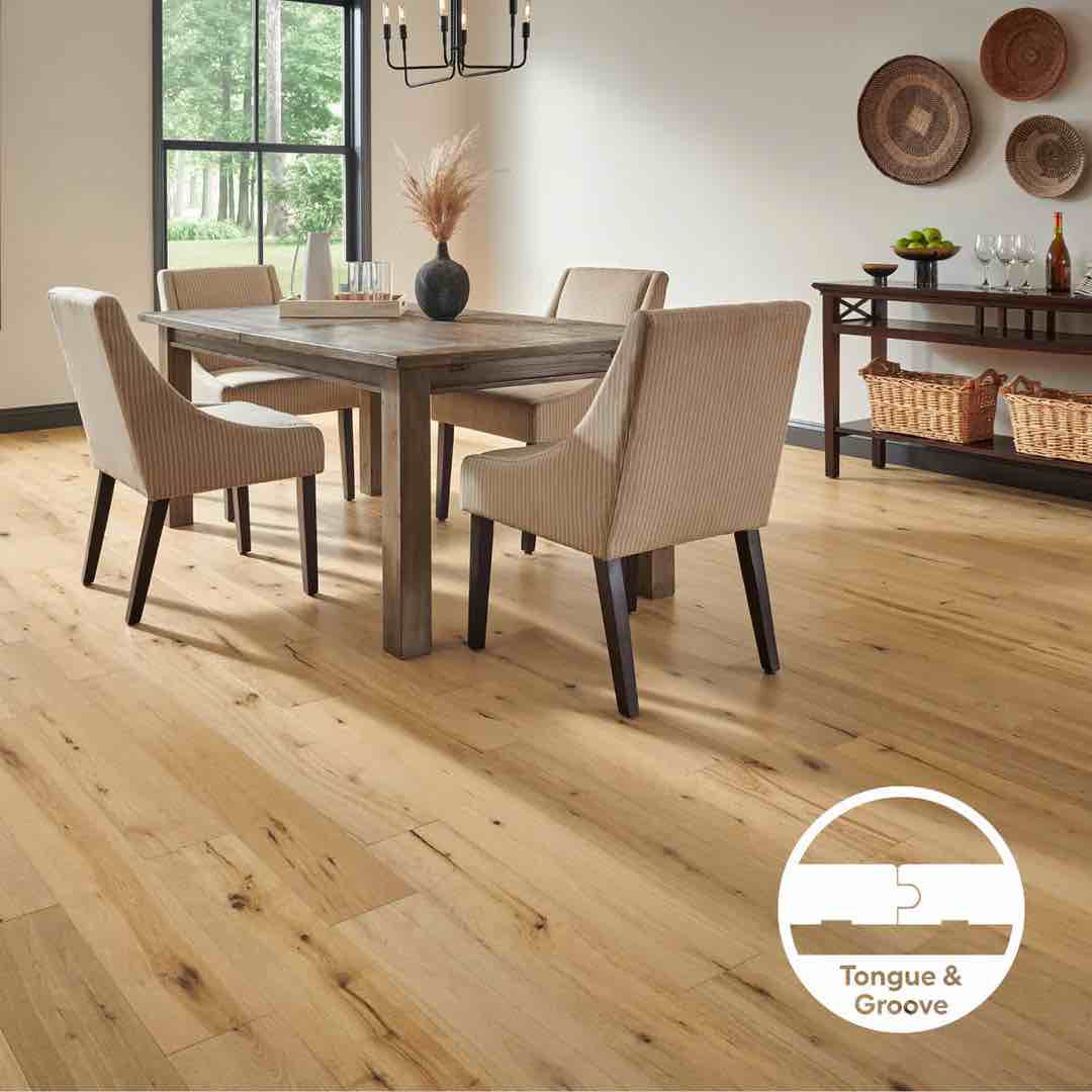 Bruce America's Best Choice Golden Natural White Oak 6-1/2-in W x 3/8-in T x Varying Length Wirebrushed Engineered Hardwood Flooring (32.11-sq ft / Carton)