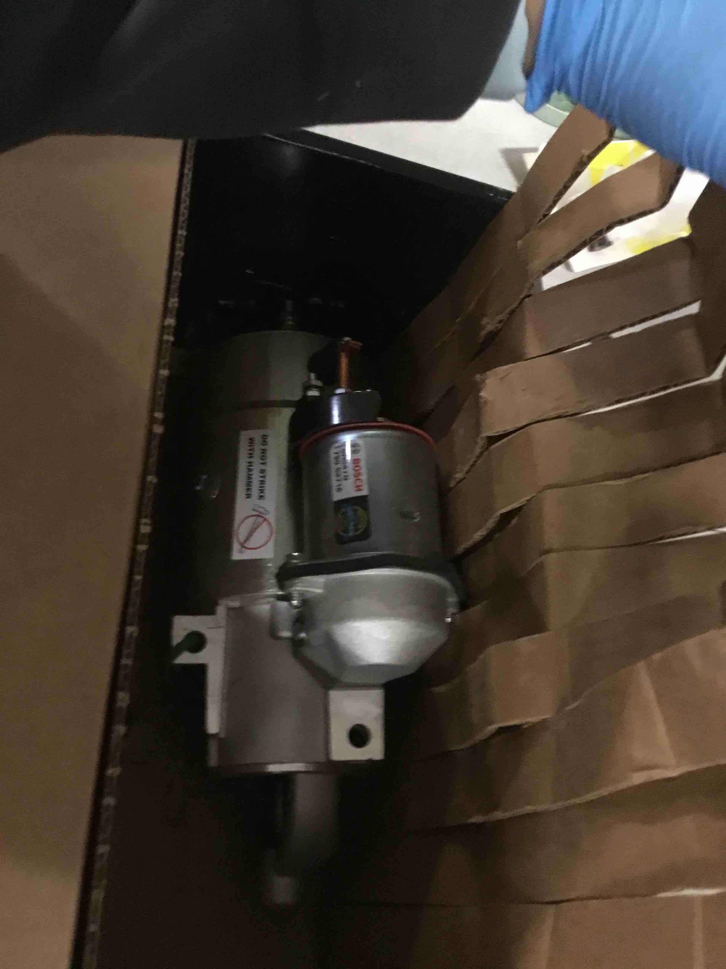 https://s3.amazonaws.com/lotting-images-prod/bidfta/PPE1949505_1743598529452.jpeg