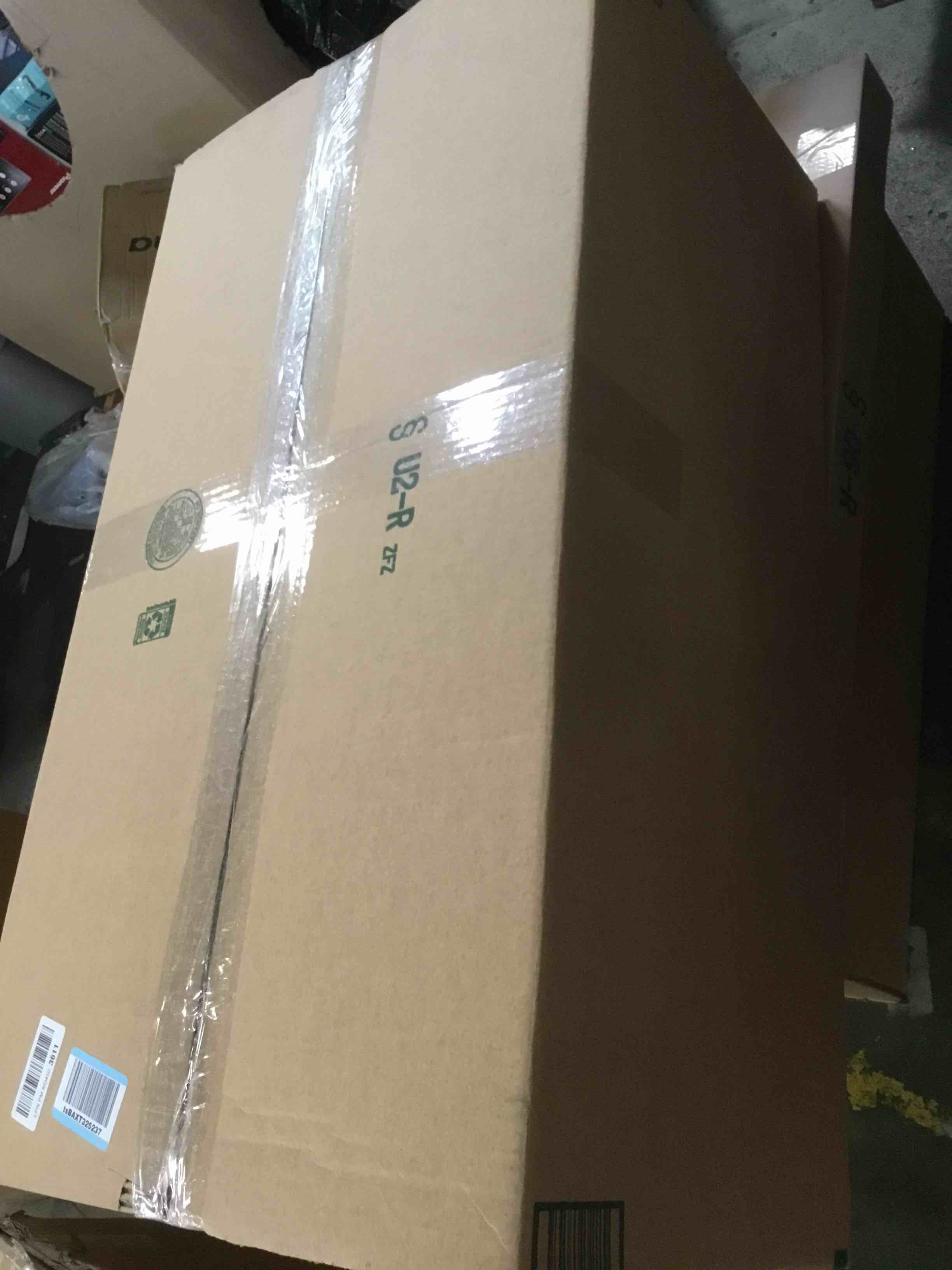 https://s3.amazonaws.com/lotting-images-prod/bidfta/PPE1949587_1743609232175.jpeg