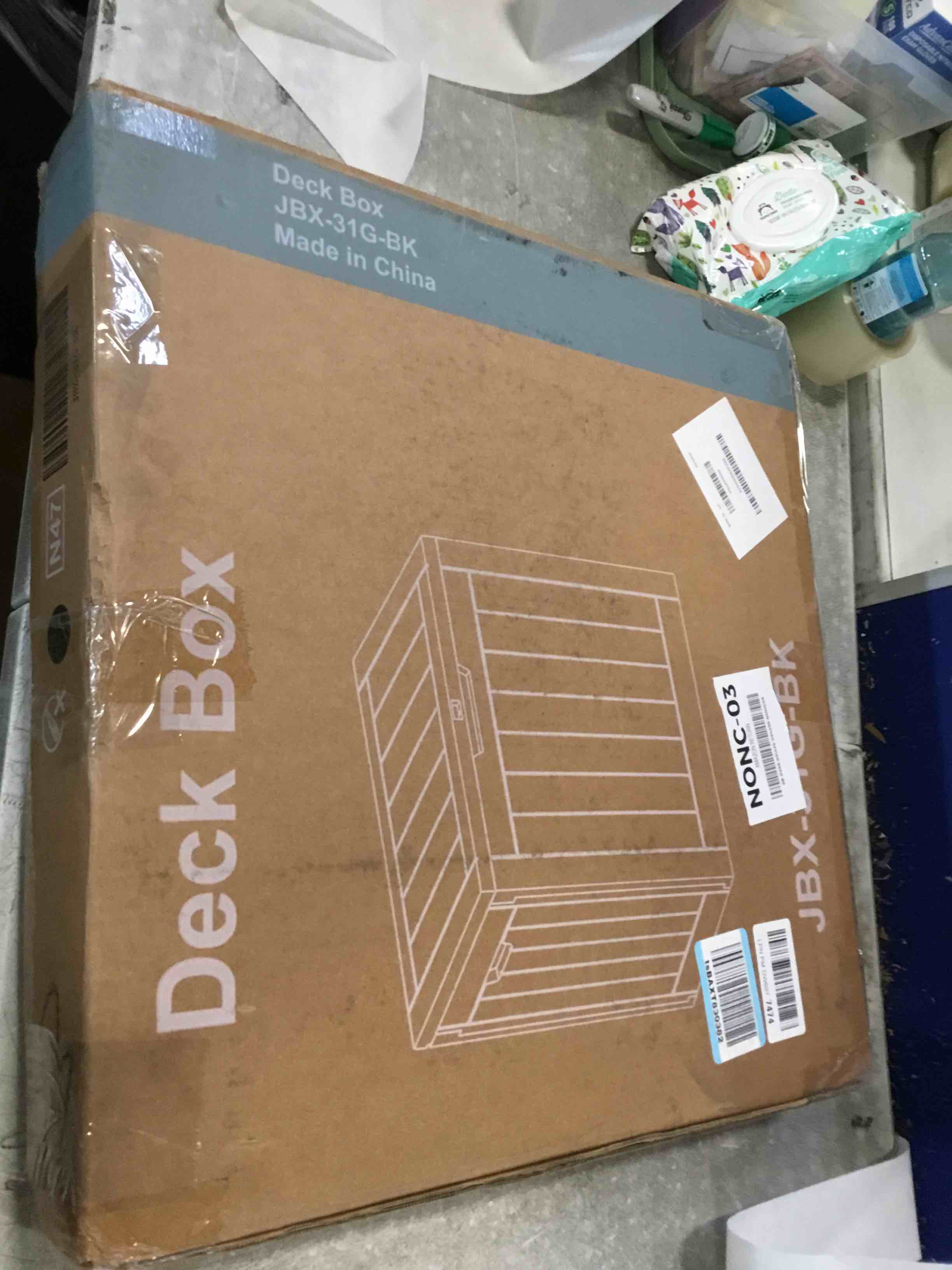 https://s3.amazonaws.com/lotting-images-prod/bidfta/PPE1950074_1744029968230.jpeg