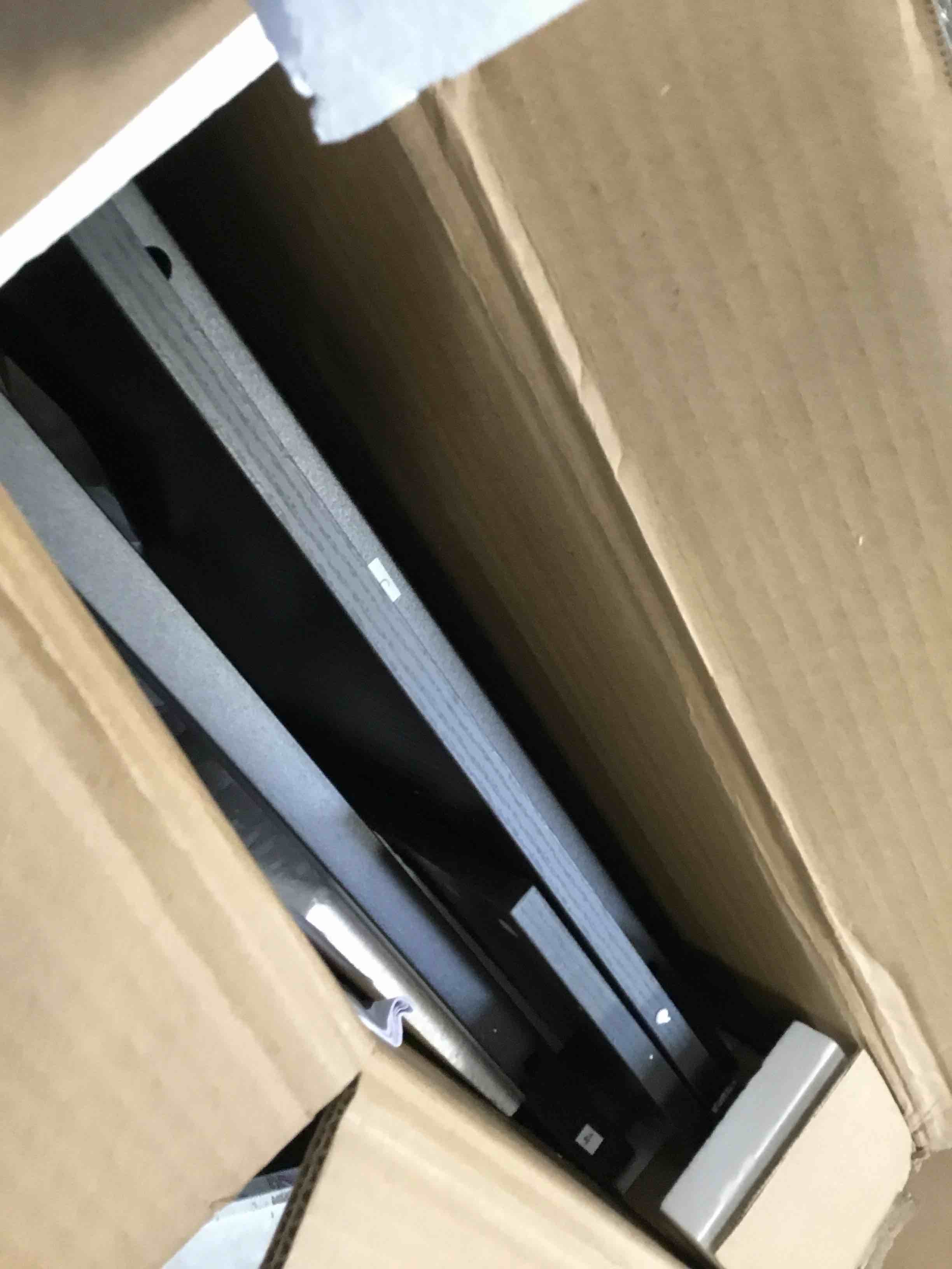 https://s3.amazonaws.com/lotting-images-prod/bidfta/PPE1950129_1744036421008.jpeg