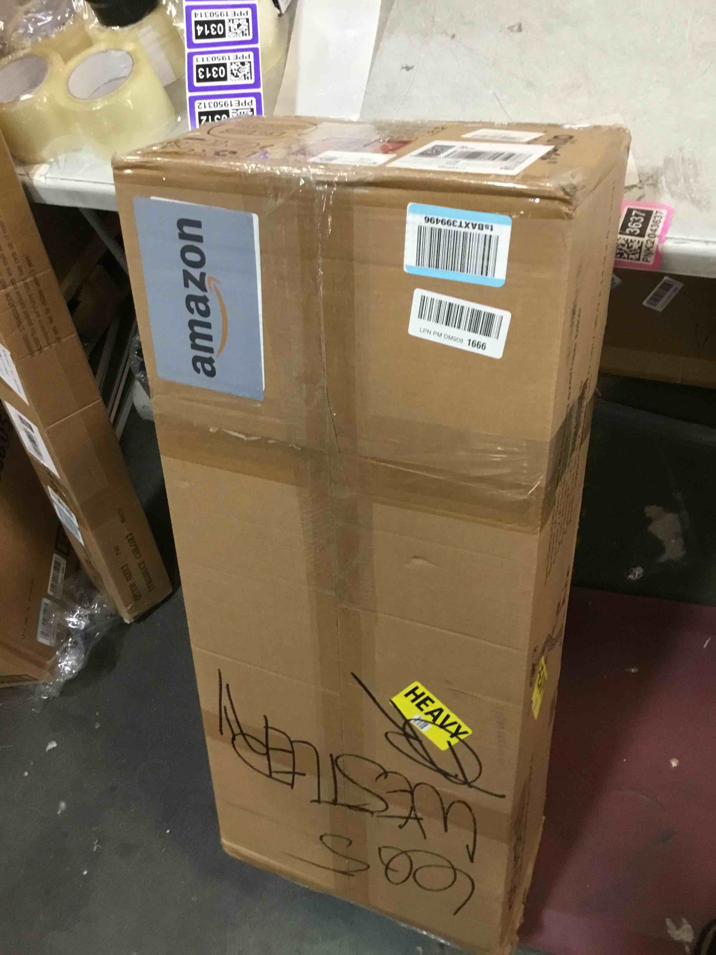 https://s3.amazonaws.com/lotting-images-prod/bidfta/PPE1950308_1744116675485.jpeg
