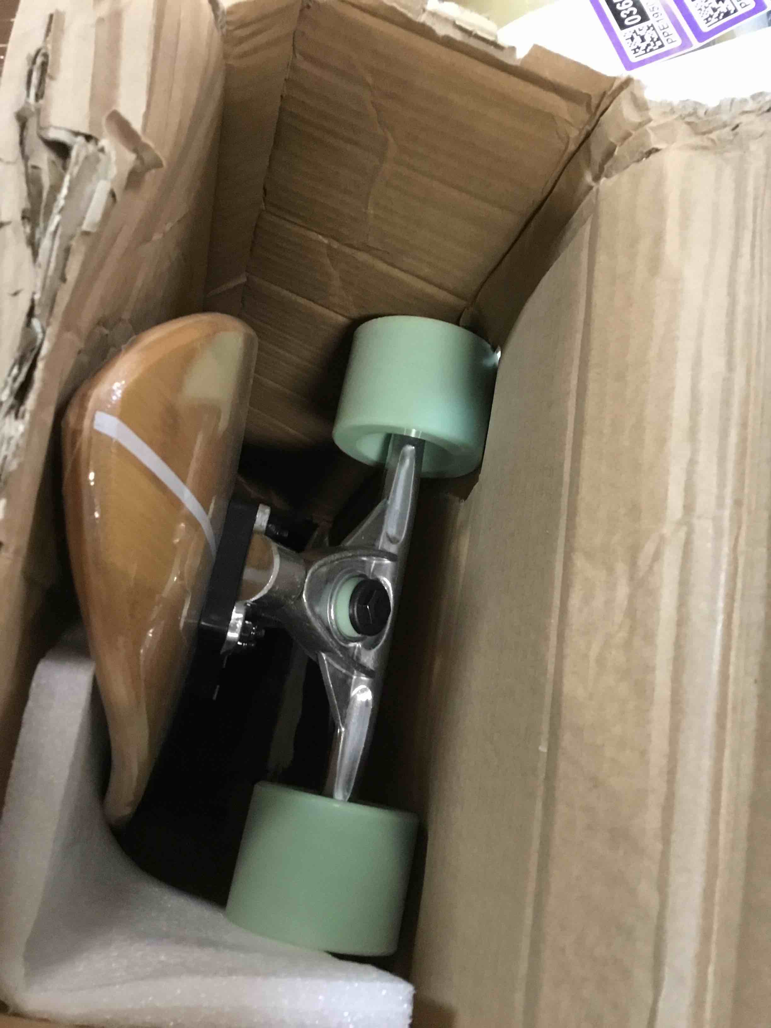 https://s3.amazonaws.com/lotting-images-prod/bidfta/PPE1950361_1744122105949.jpeg