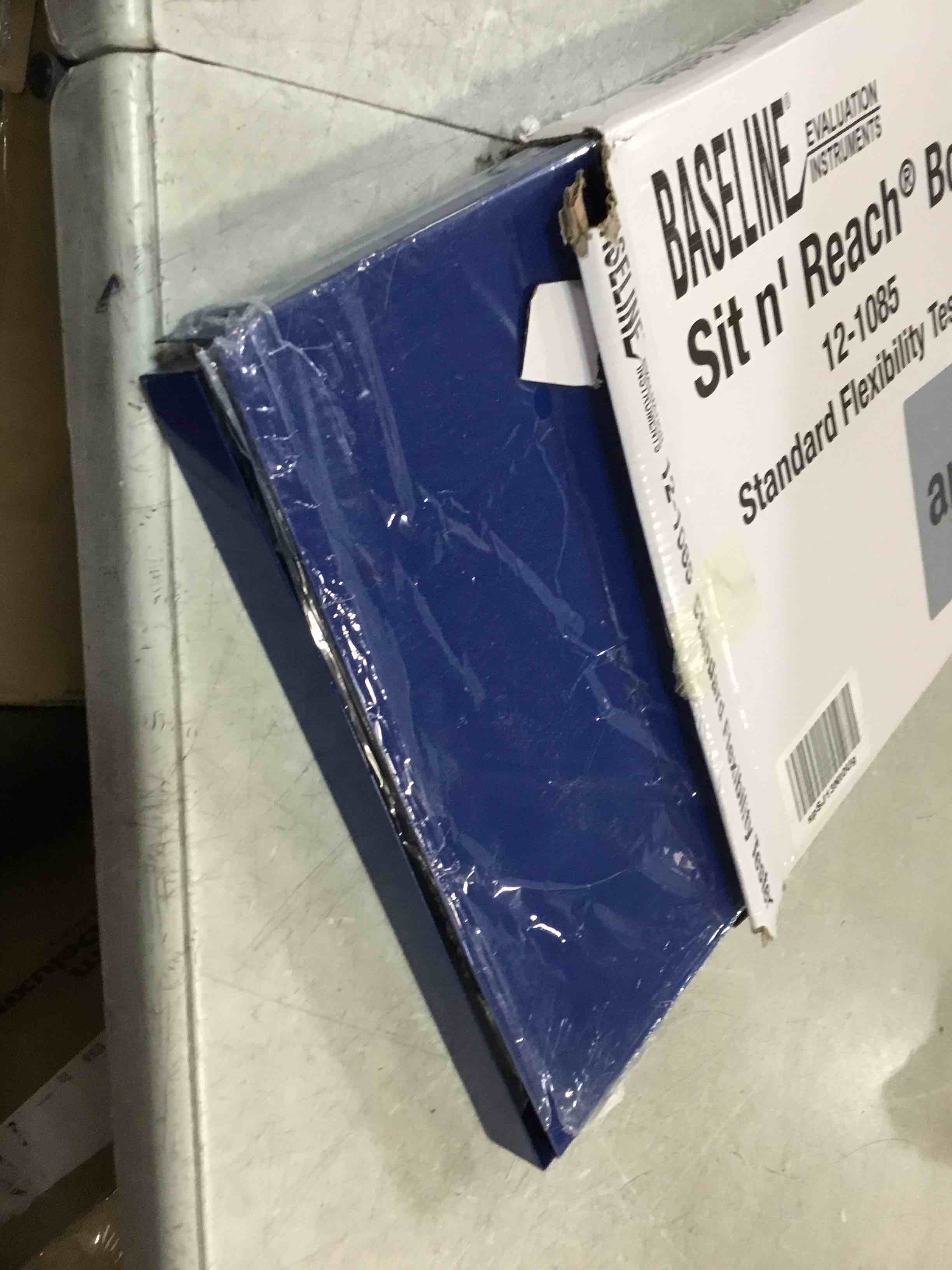 https://s3.amazonaws.com/lotting-images-prod/bidfta/PPE1950504_1744138040686.jpeg