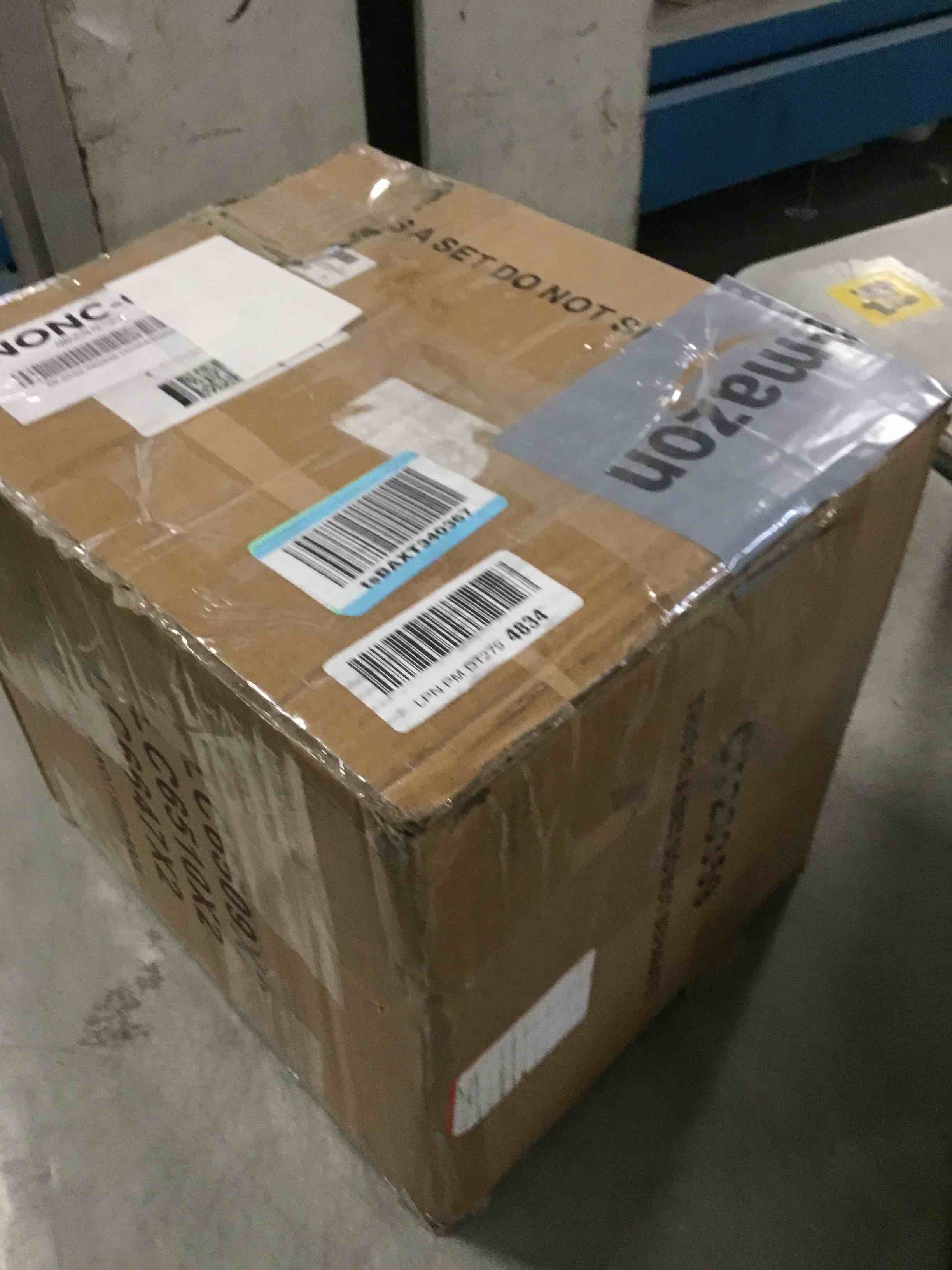 https://s3.amazonaws.com/lotting-images-prod/bidfta/PPE1950660_1744219220648.jpeg