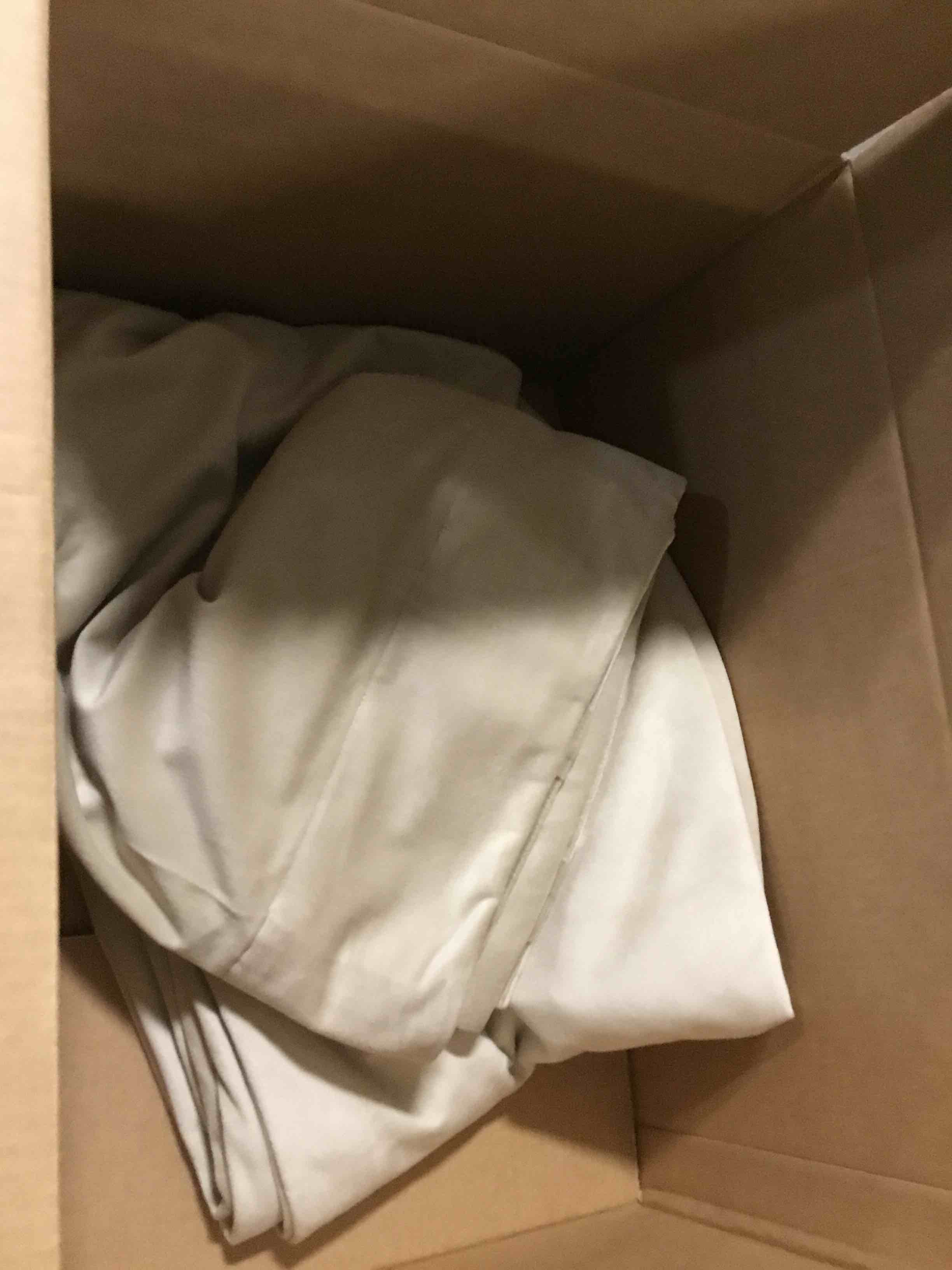 https://s3.amazonaws.com/lotting-images-prod/bidfta/PPE1950727_1744227959872.jpeg