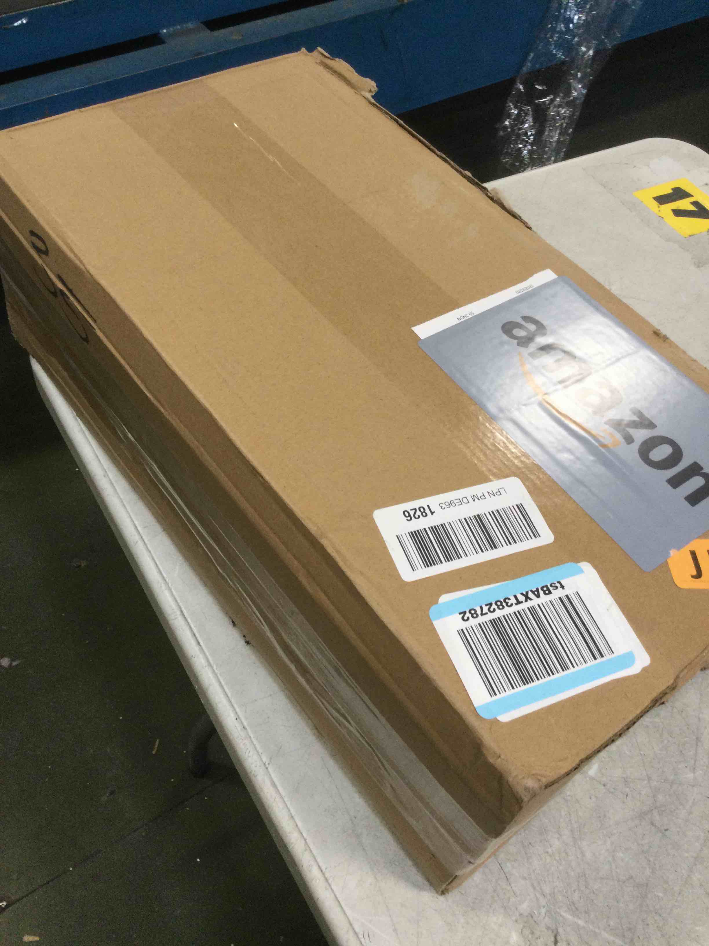 https://s3.amazonaws.com/lotting-images-prod/bidfta/PPE1951052_1742826377164.jpeg