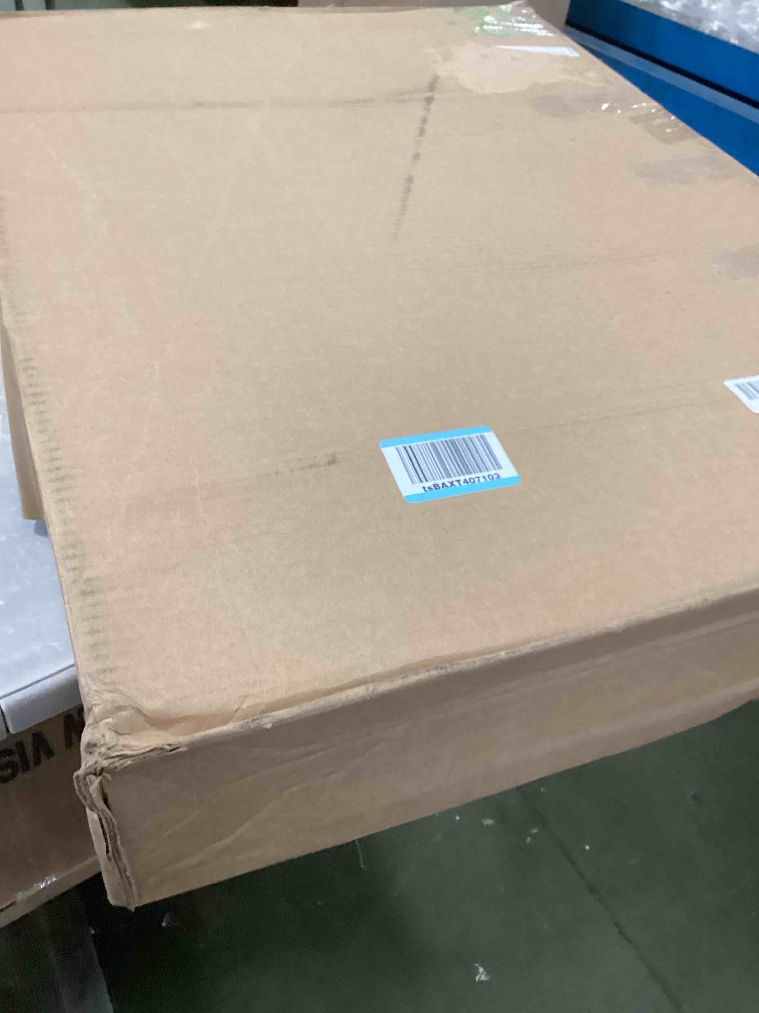 https://s3.amazonaws.com/lotting-images-prod/bidfta/PPE1951800_1743082922596.jpeg