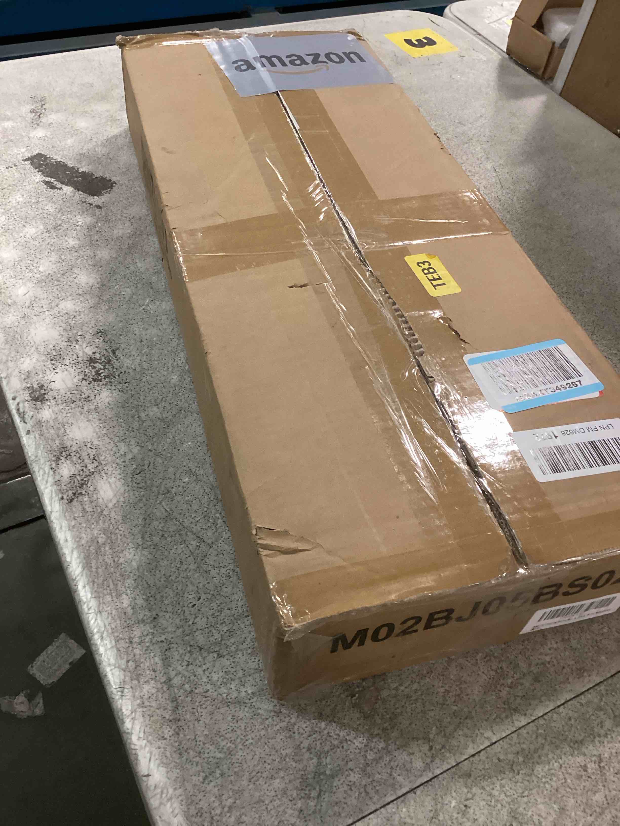 https://s3.amazonaws.com/lotting-images-prod/bidfta/PPE1952061_1743423110233.jpeg