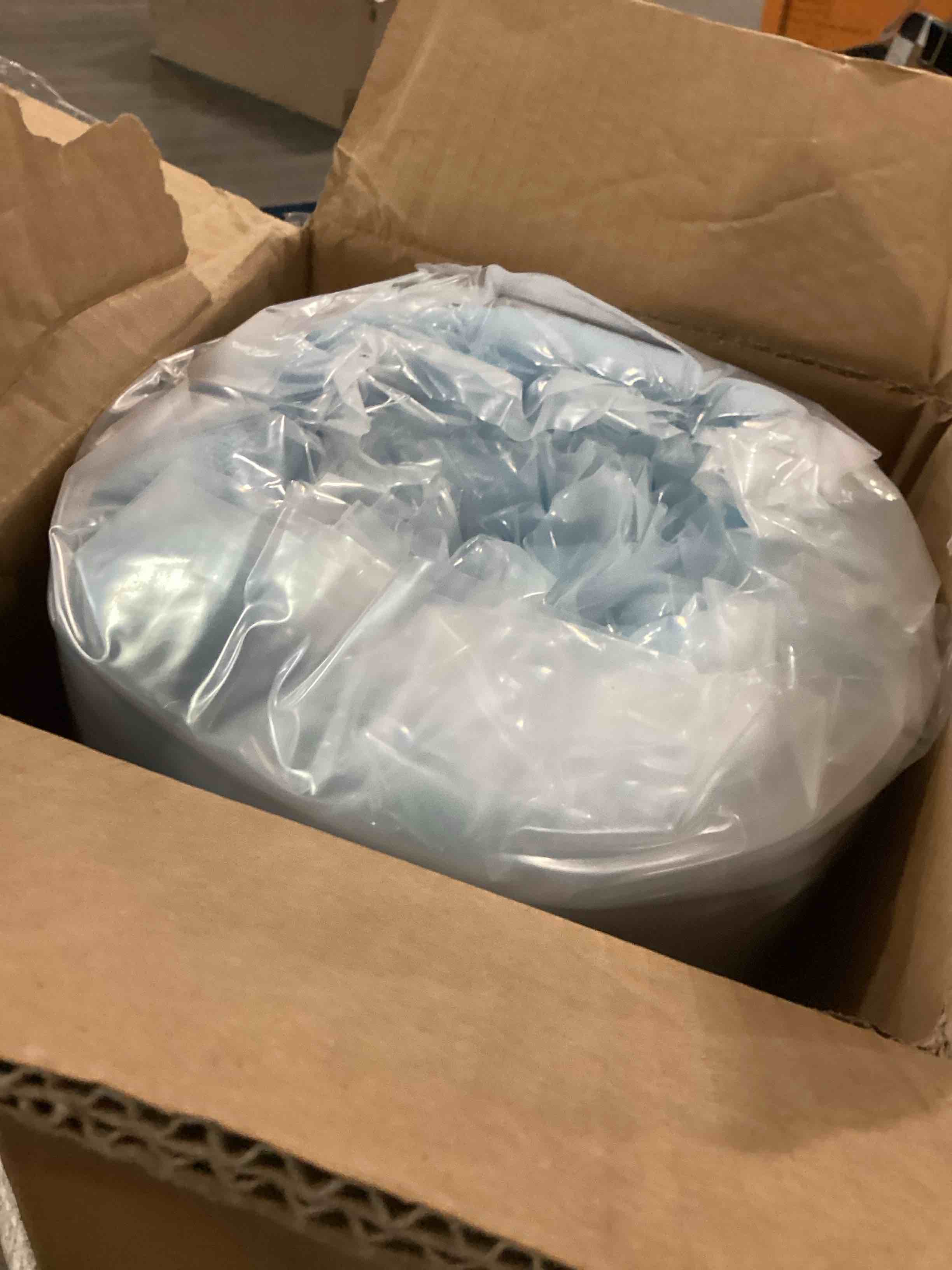 https://s3.amazonaws.com/lotting-images-prod/bidfta/PPE1952064_1743423239300.jpeg