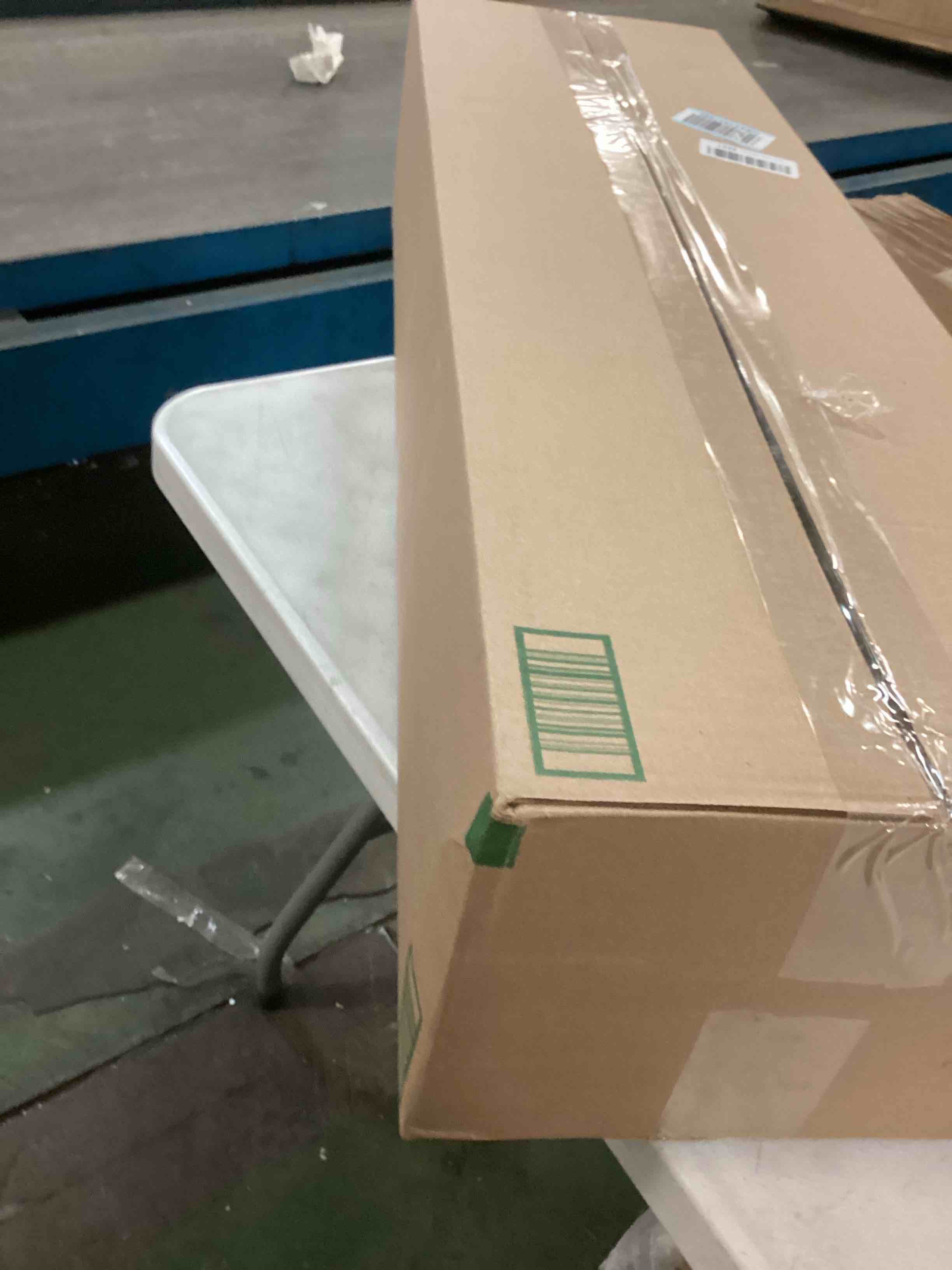 https://s3.amazonaws.com/lotting-images-prod/bidfta/PPE1952905_1743686905468.jpeg