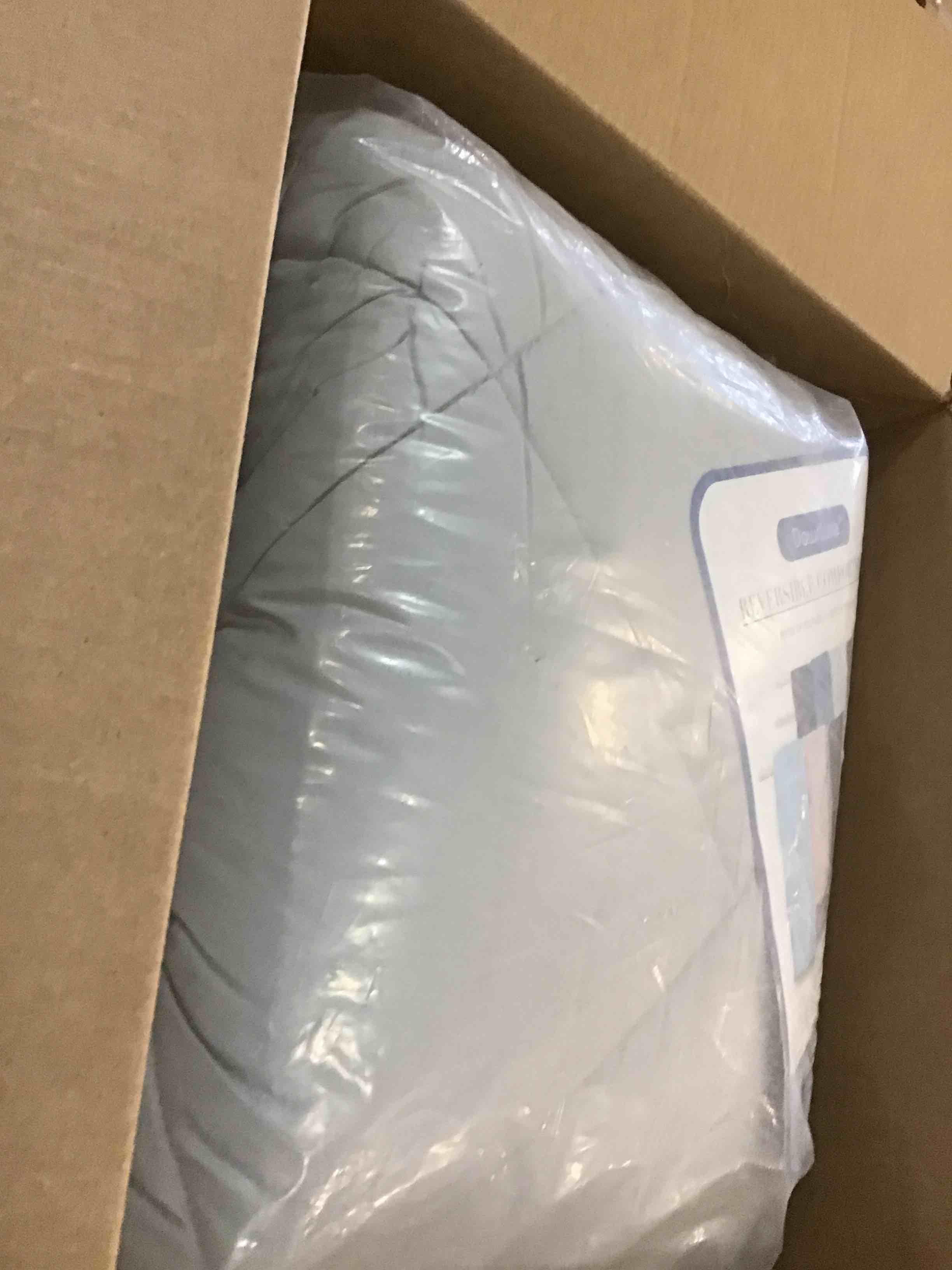 https://s3.amazonaws.com/lotting-images-prod/bidfta/PPE1954033_1742560915279.jpeg