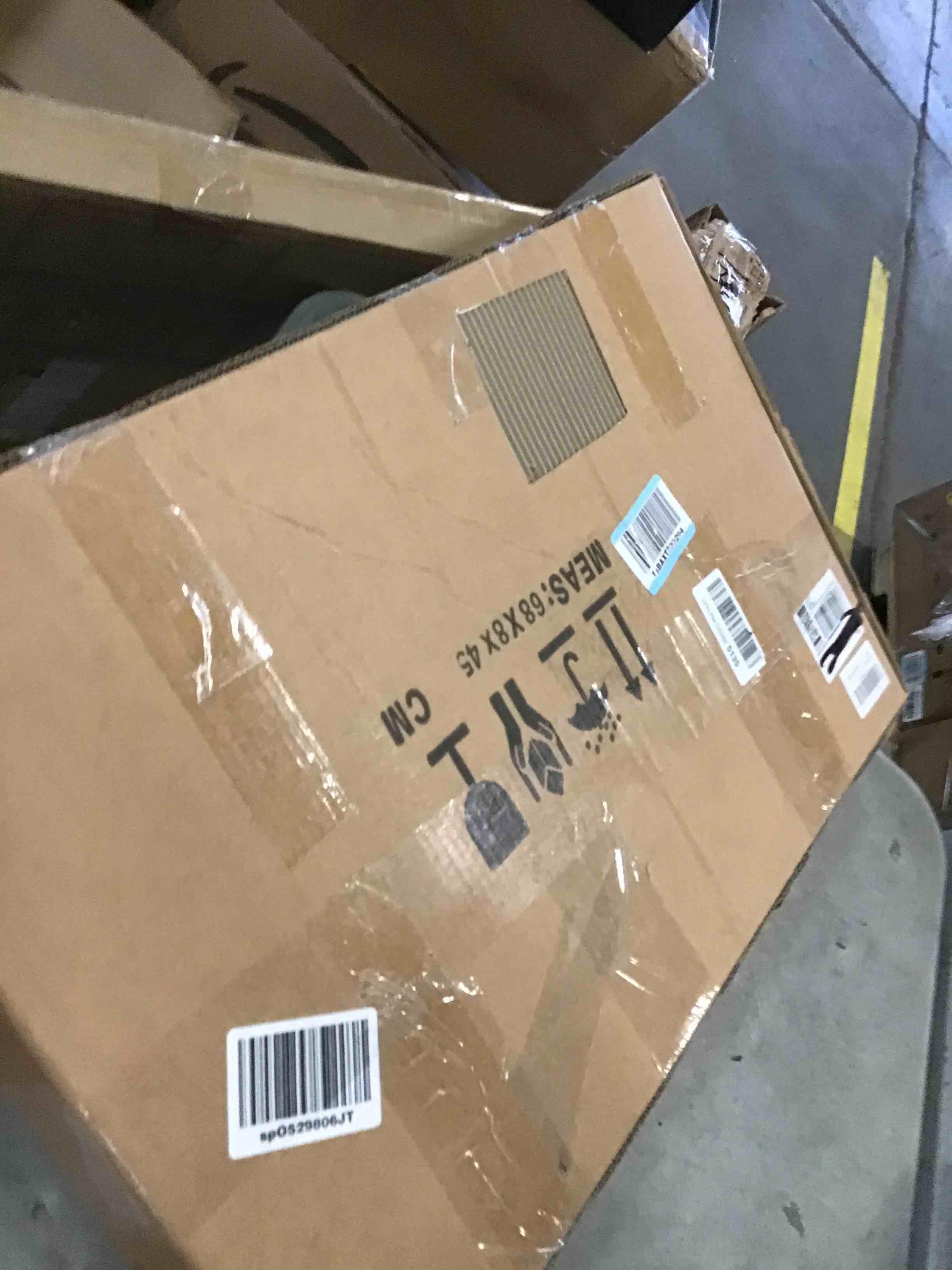 https://s3.amazonaws.com/lotting-images-prod/bidfta/PPE1954085_1742563385406.jpeg