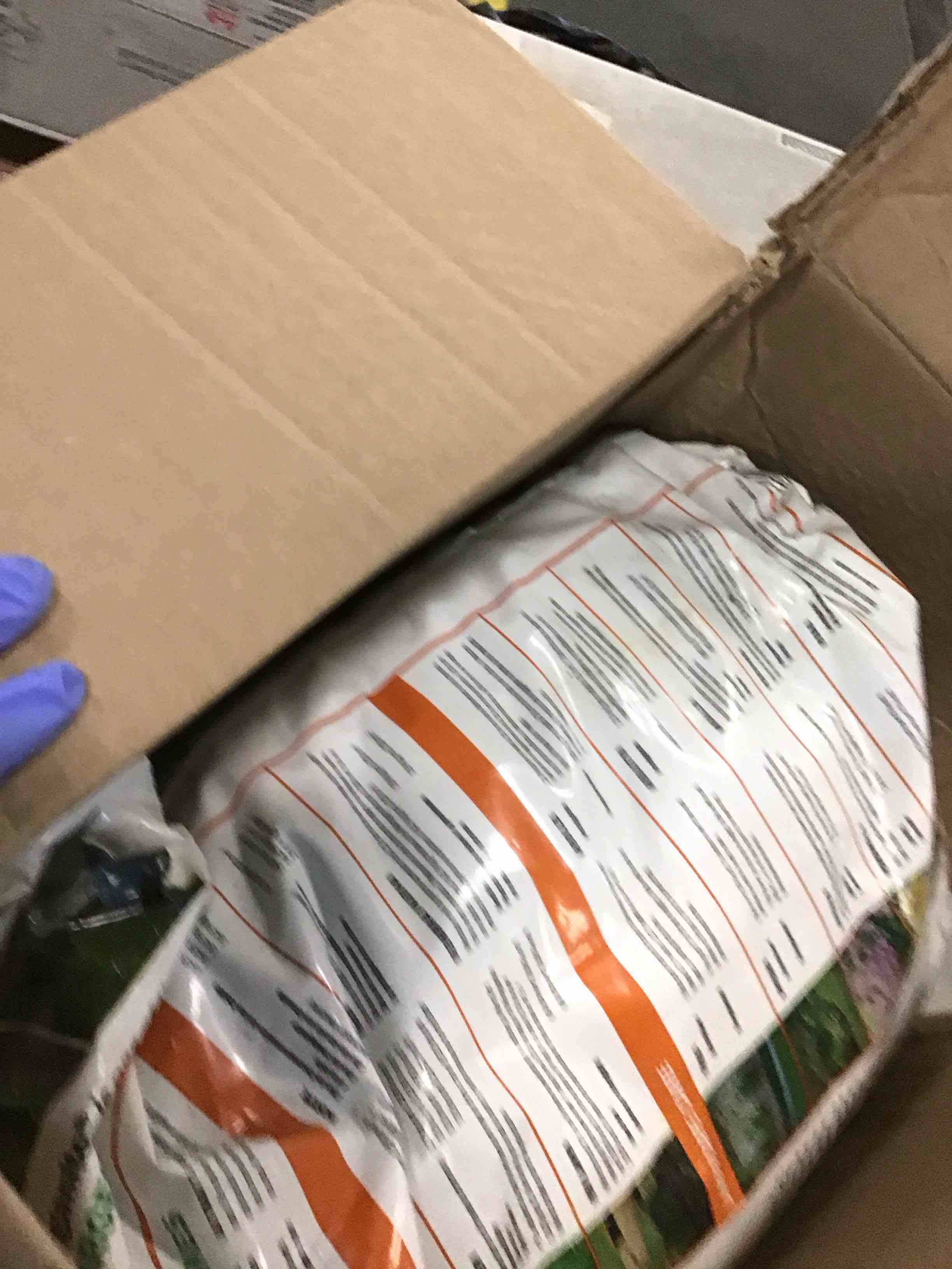 https://s3.amazonaws.com/lotting-images-prod/bidfta/PPE1955604_1743078700235.jpeg