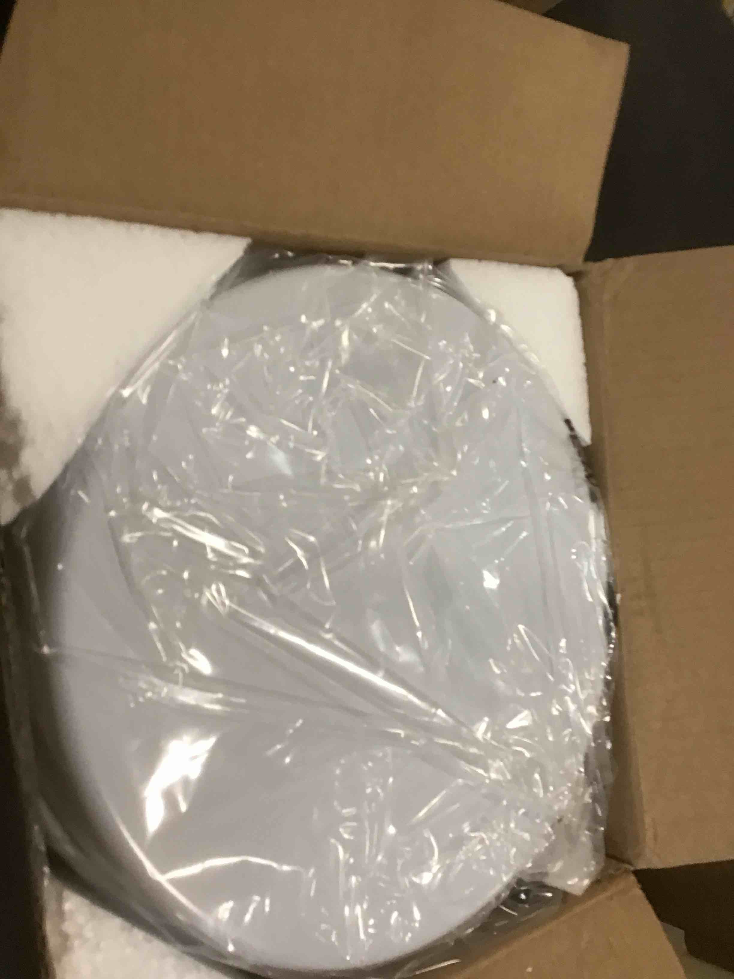 https://s3.amazonaws.com/lotting-images-prod/bidfta/PPE1956363_1743421869103.jpeg