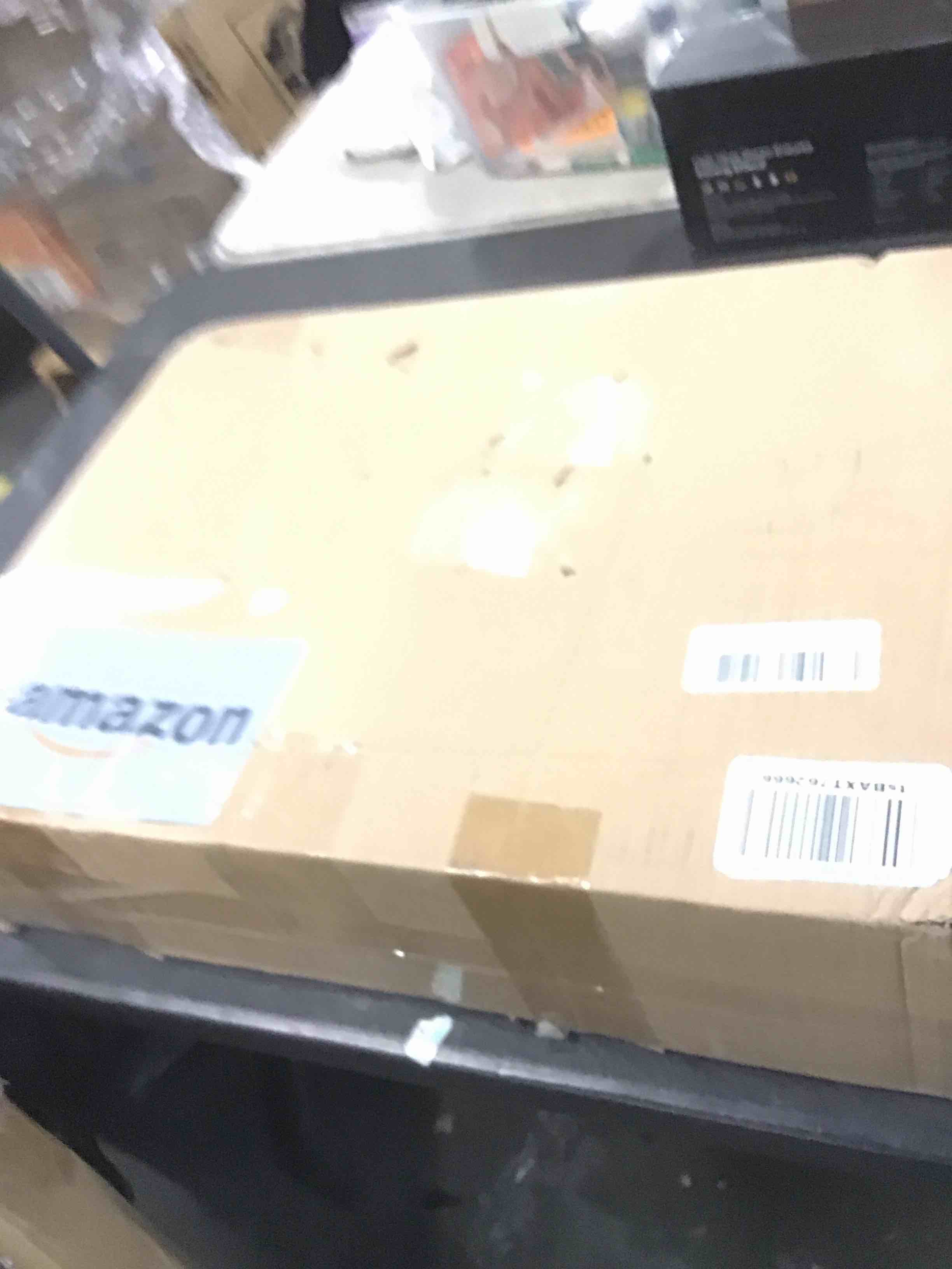 https://s3.amazonaws.com/lotting-images-prod/bidfta/PPE1956636_1743438562180.jpeg
