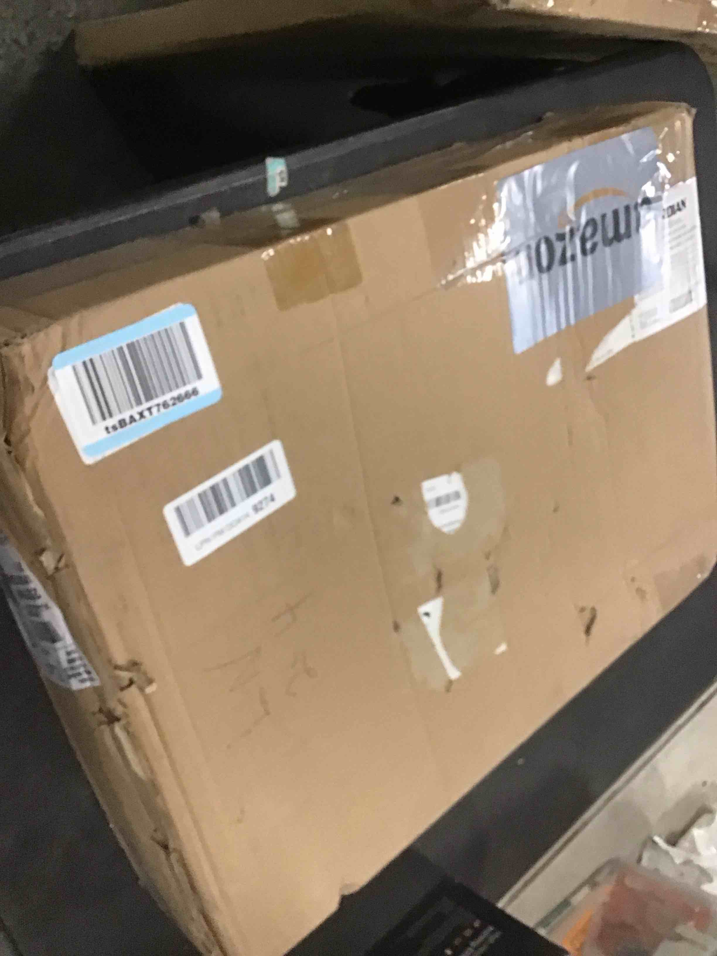 https://s3.amazonaws.com/lotting-images-prod/bidfta/PPE1956636_1743438563948.jpeg