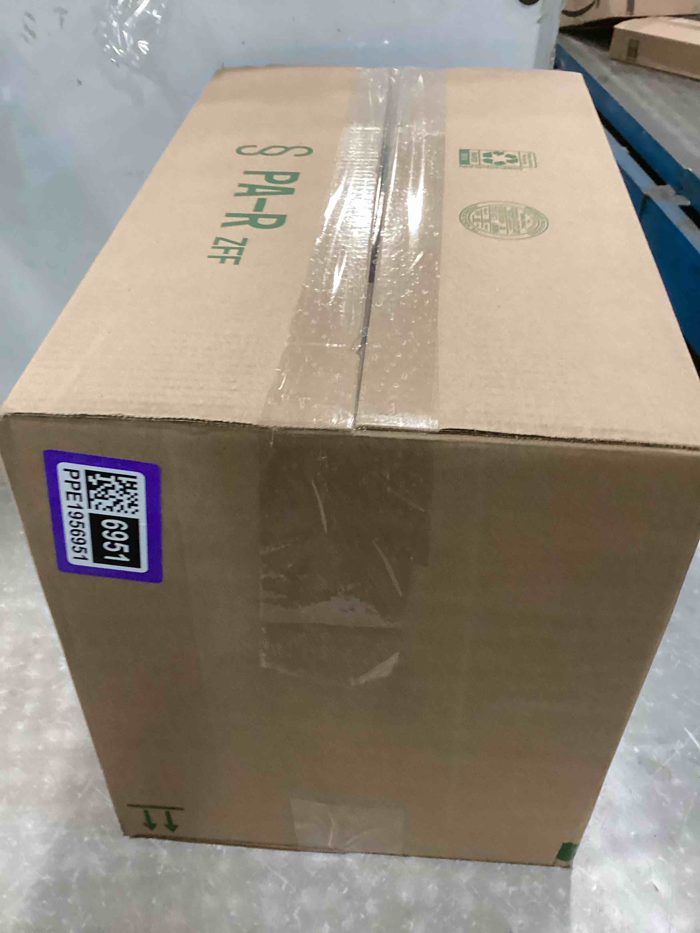 https://s3.amazonaws.com/lotting-images-prod/bidfta/PPE1956951_1743698084520.jpeg